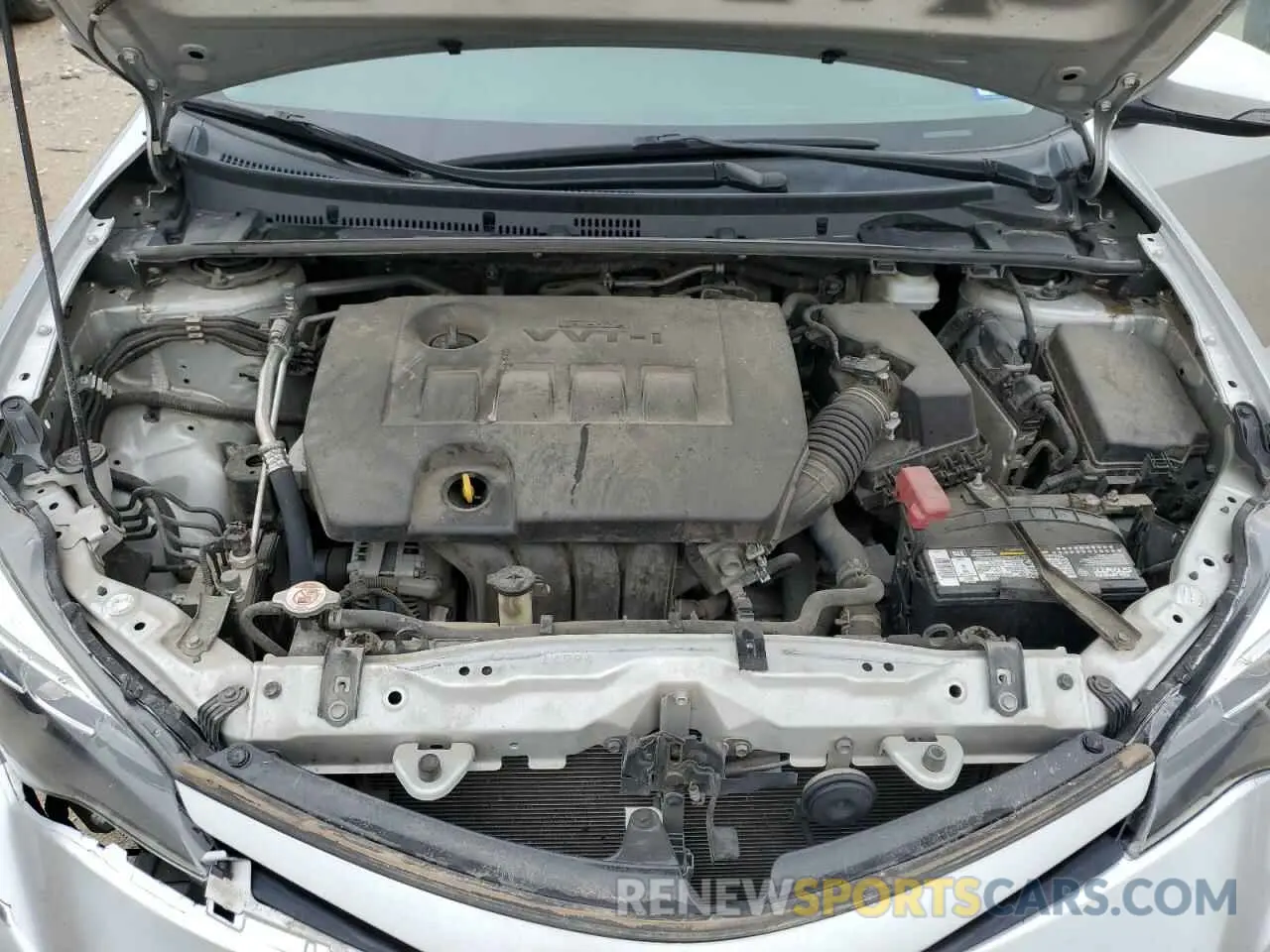 11 fotografías del automóvil dañado 5YFBURHEXKP940185 TOYOTA COROLLA 2019