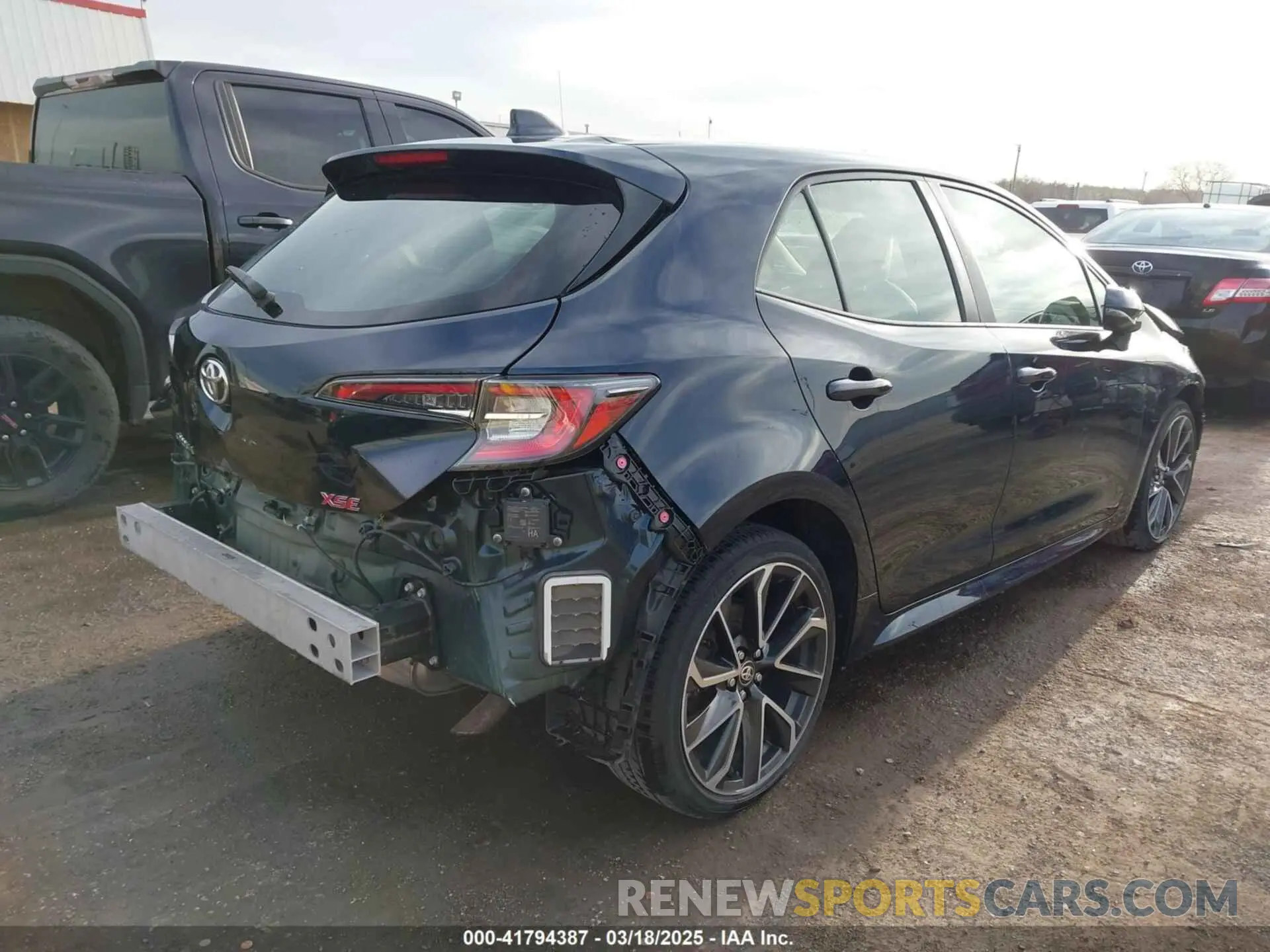 4 fotografías del automóvil dañado JTNK4RBE0K3020711 TOYOTA COROLLA 2019