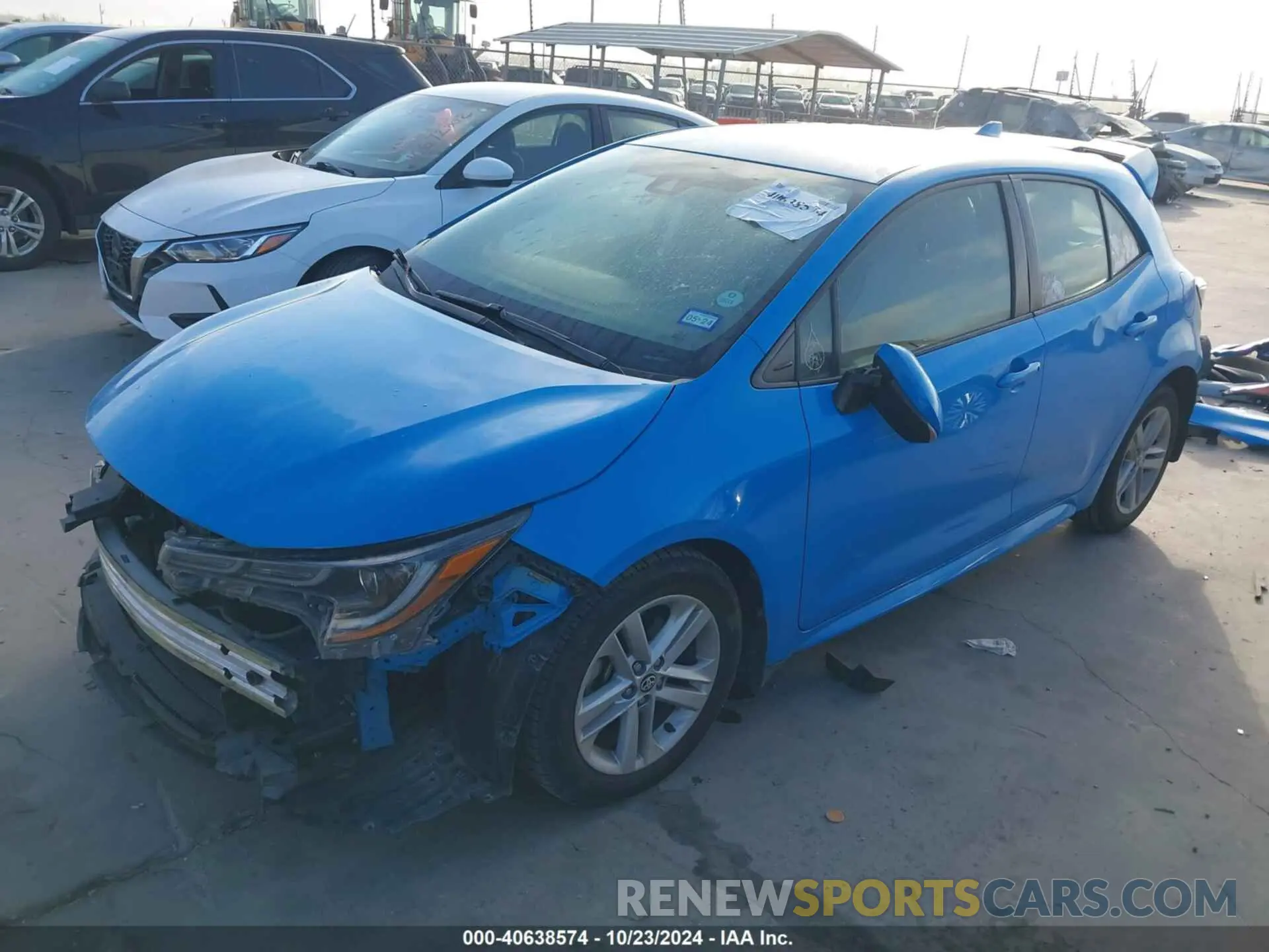 2 fotografías del automóvil dañado JTNK4RBE0K3045785 TOYOTA COROLLA 2019