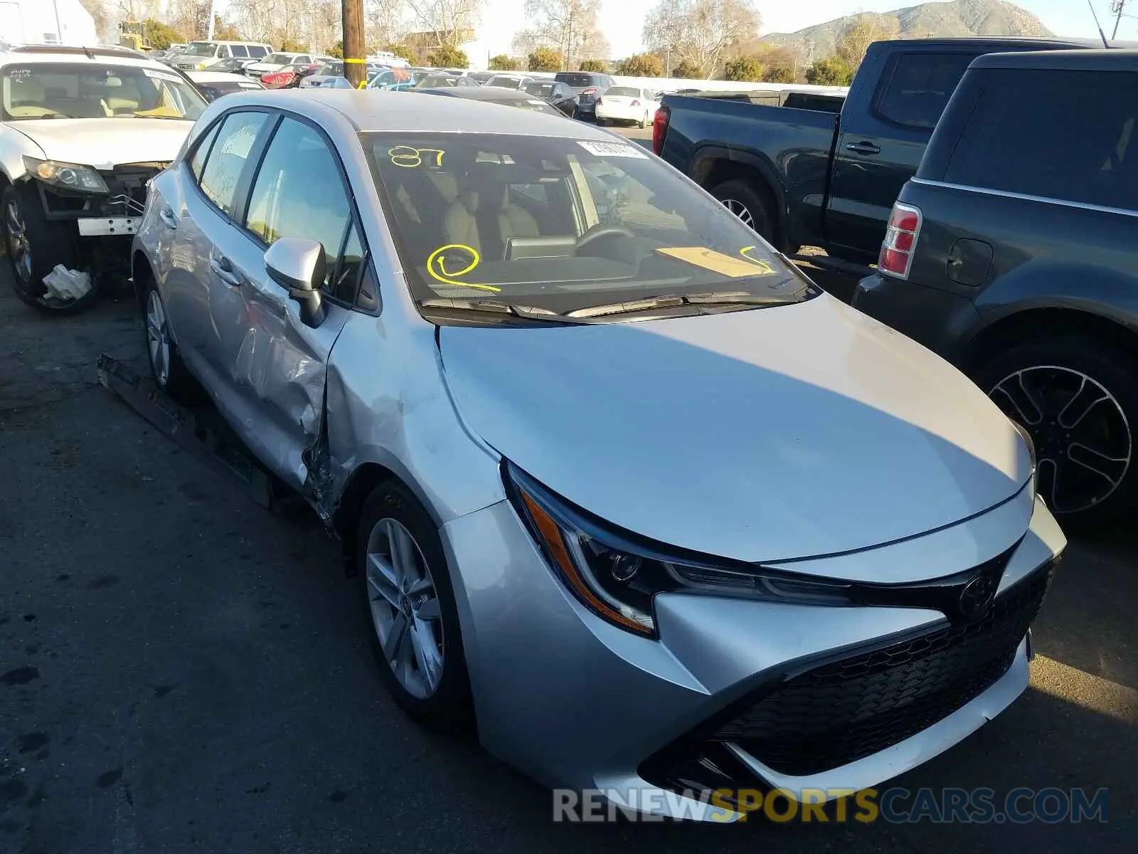 1 fotografías del automóvil dañado JTNK4RBE0K3070699 TOYOTA COROLLA 2019