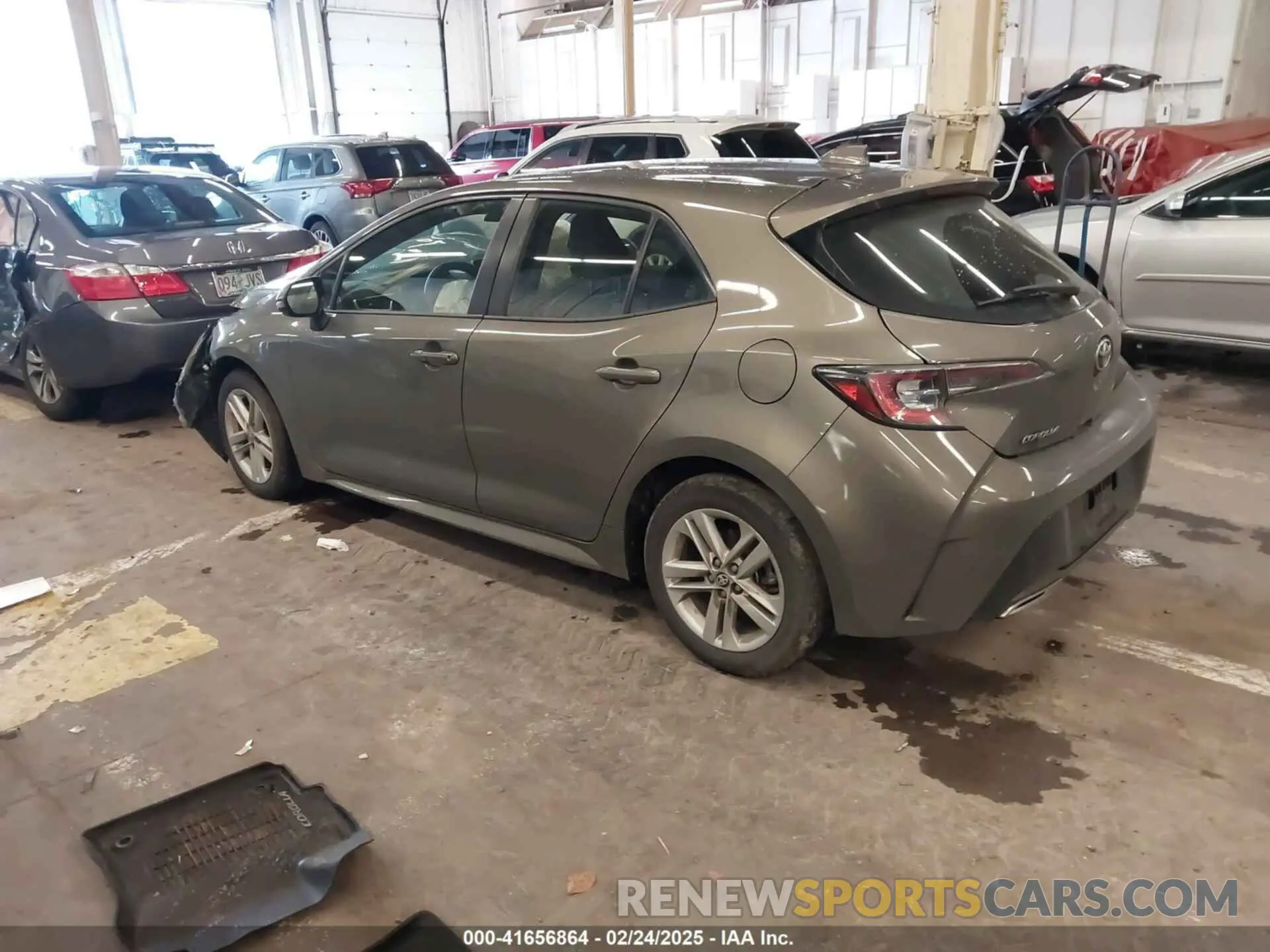 3 fotografías del automóvil dañado JTNK4RBE1K3011063 TOYOTA COROLLA 2019