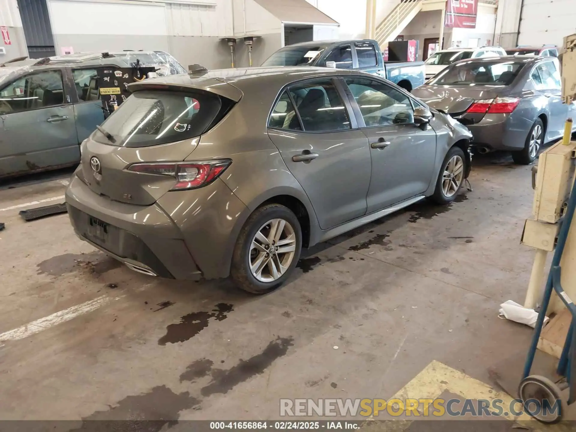 4 fotografías del automóvil dañado JTNK4RBE1K3011063 TOYOTA COROLLA 2019