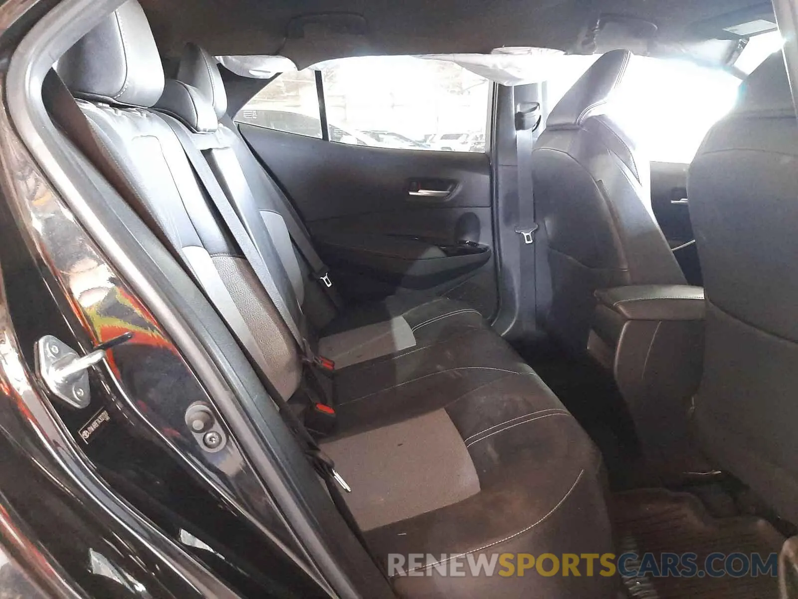 6 fotografías del automóvil dañado JTNK4RBE1K3027201 TOYOTA COROLLA 2019