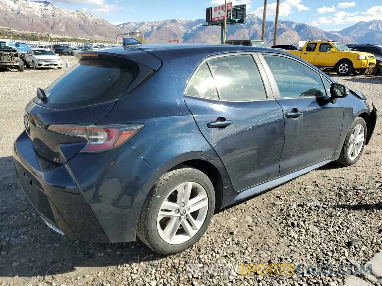 3 fotografías del automóvil dañado JTNK4RBE1K3039297 TOYOTA COROLLA 2019