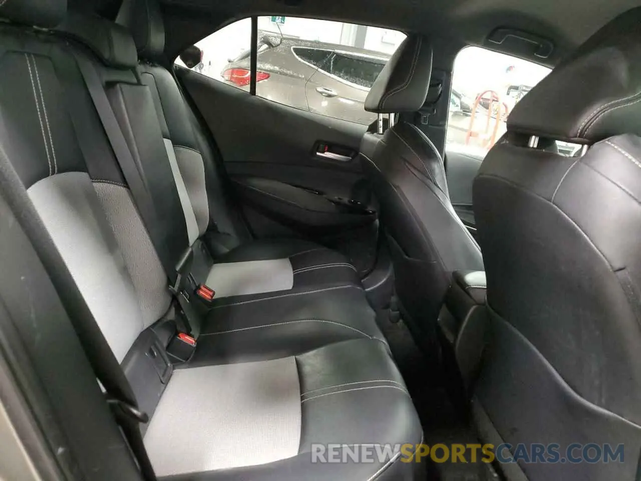 10 fotografías del automóvil dañado JTNK4RBE1K3064121 TOYOTA COROLLA 2019