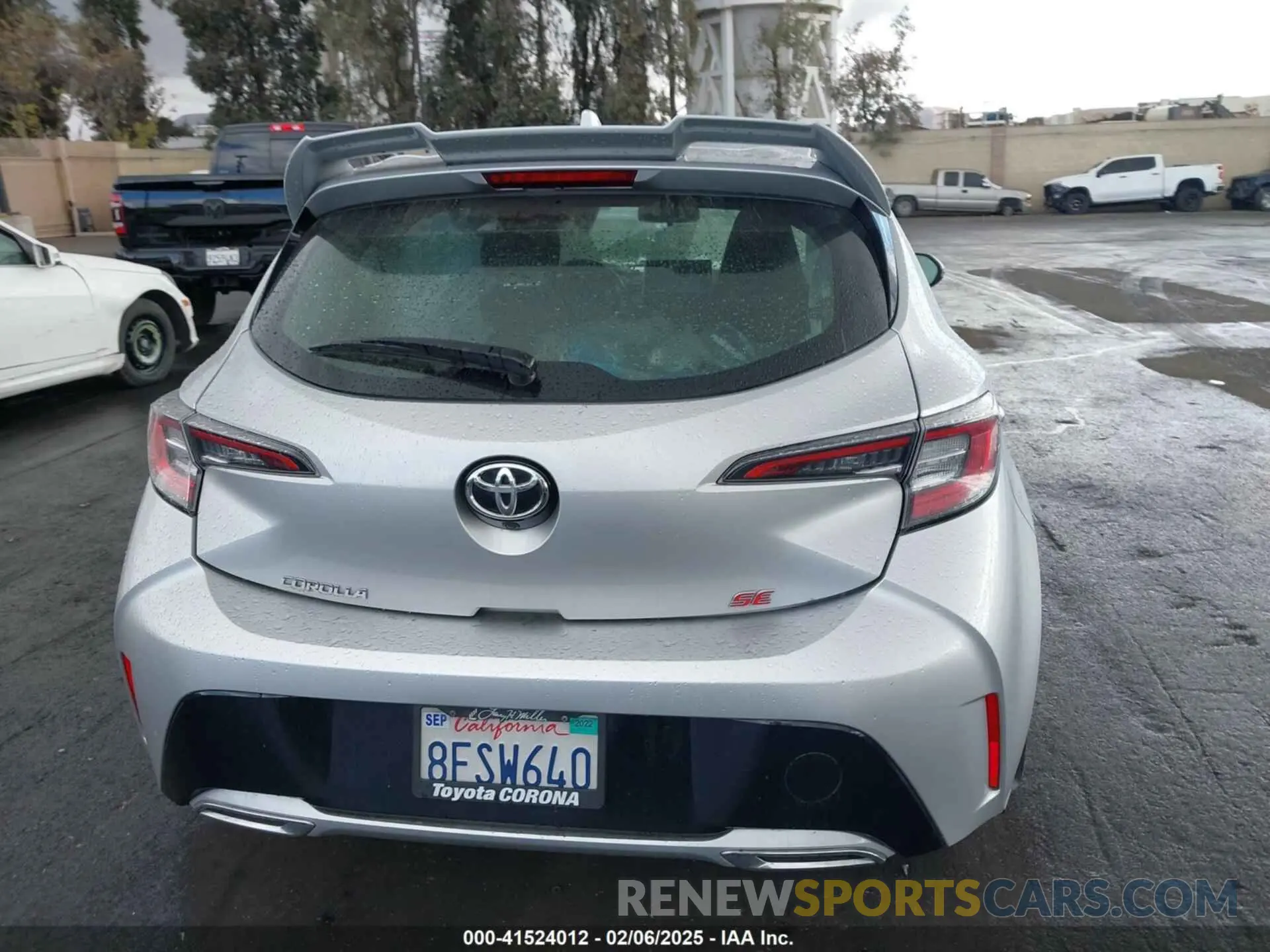 16 fotografías del automóvil dañado JTNK4RBE2K3013338 TOYOTA COROLLA 2019