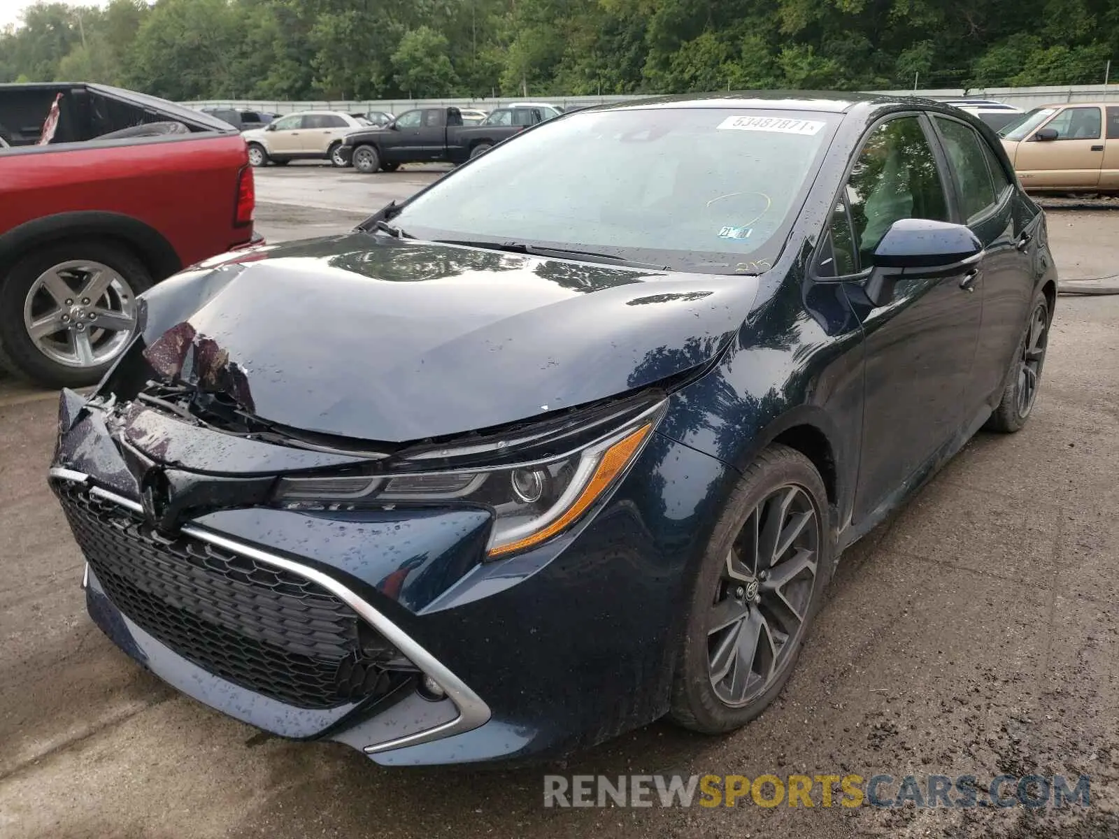 2 fotografías del automóvil dañado JTNK4RBE2K3042077 TOYOTA COROLLA 2019