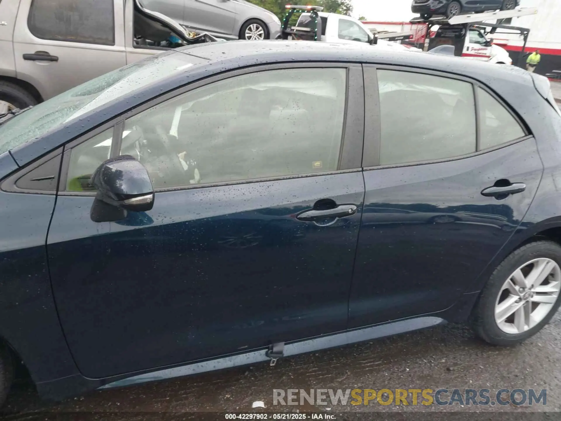 14 fotografías del automóvil dañado JTNK4RBE2K3049966 TOYOTA COROLLA 2019