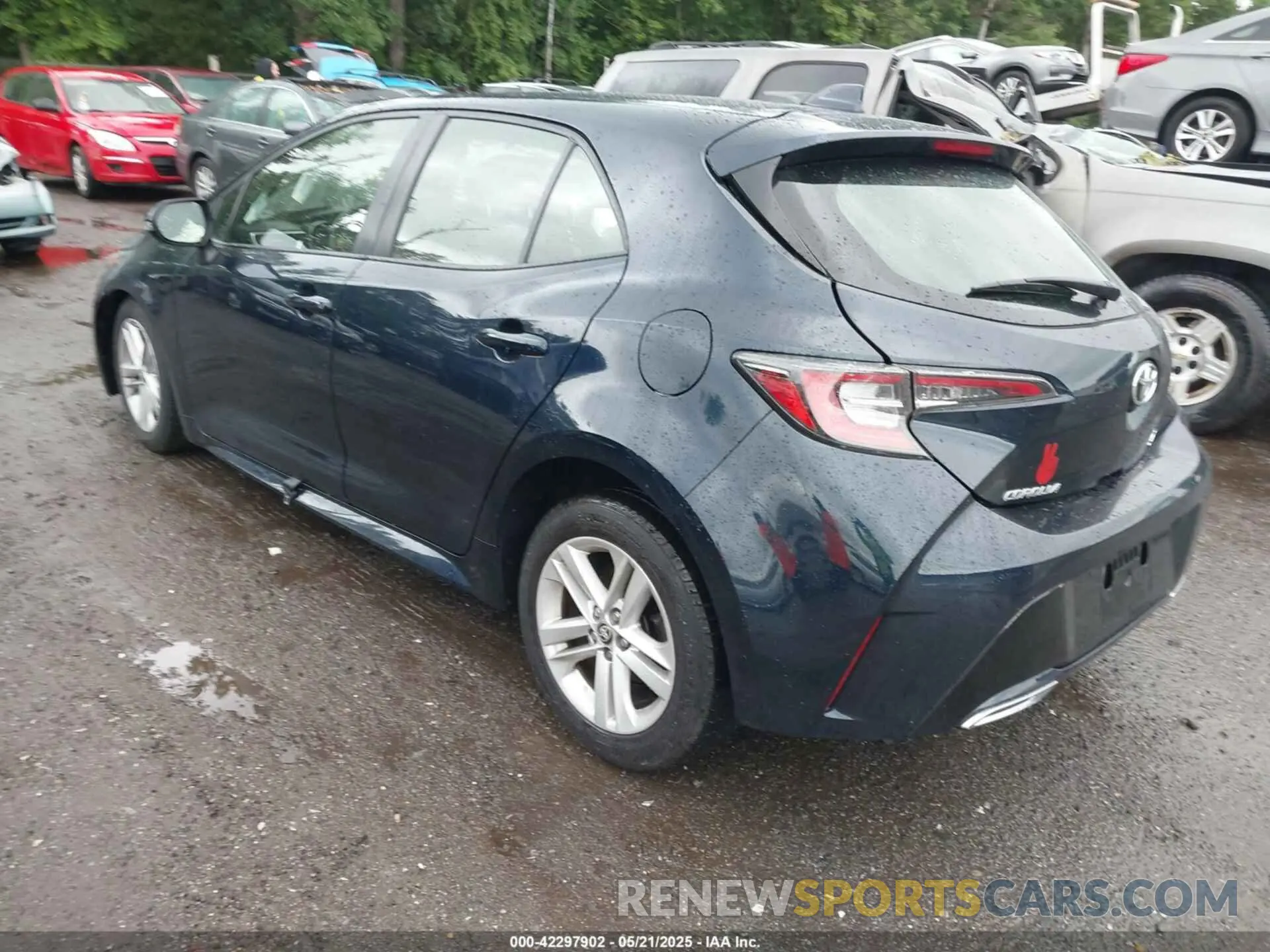 3 fotografías del automóvil dañado JTNK4RBE2K3049966 TOYOTA COROLLA 2019