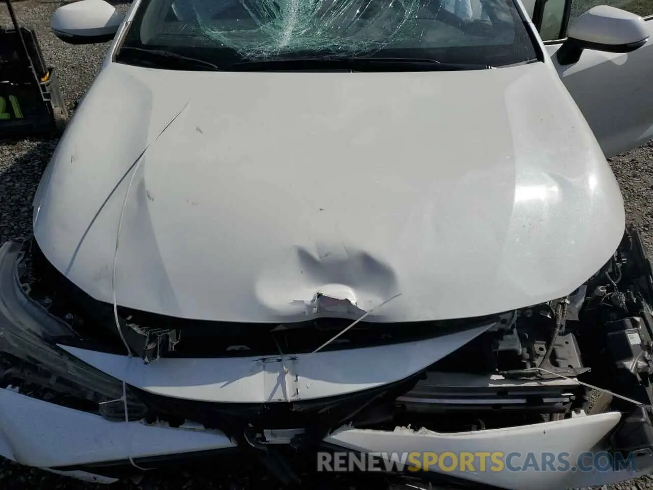 11 fotografías del automóvil dañado JTNK4RBE2K3053158 TOYOTA COROLLA 2019