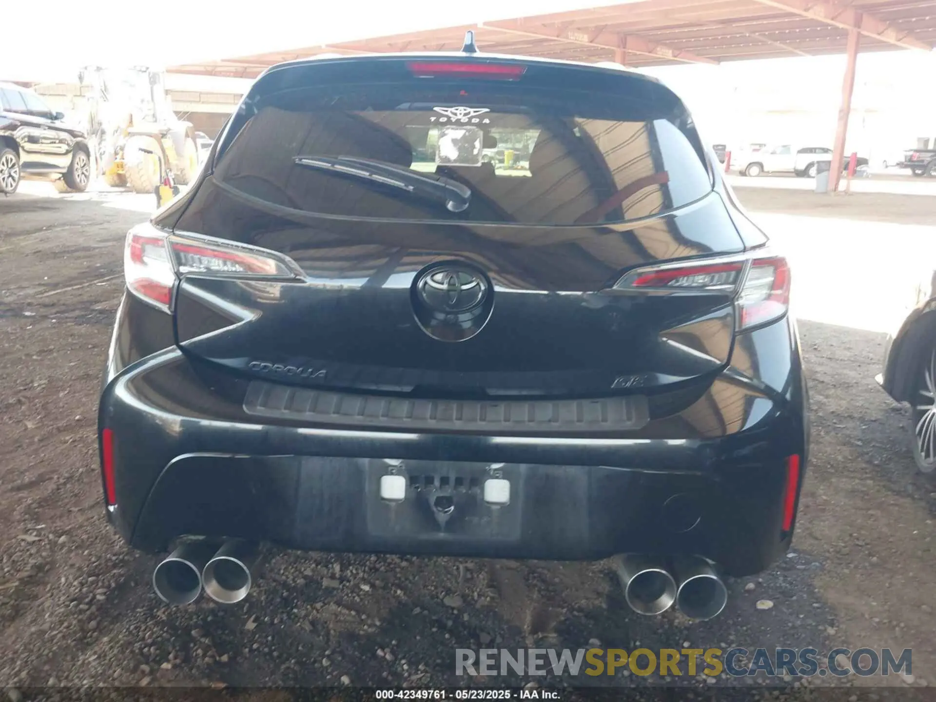 16 fotografías del automóvil dañado JTNK4RBE2K3060434 TOYOTA COROLLA 2019