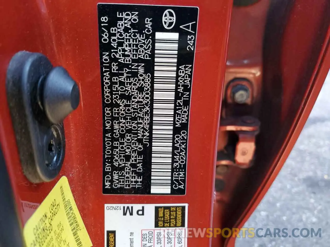 12 fotografías del automóvil dañado JTNK4RBE3K3003885 TOYOTA COROLLA 2019