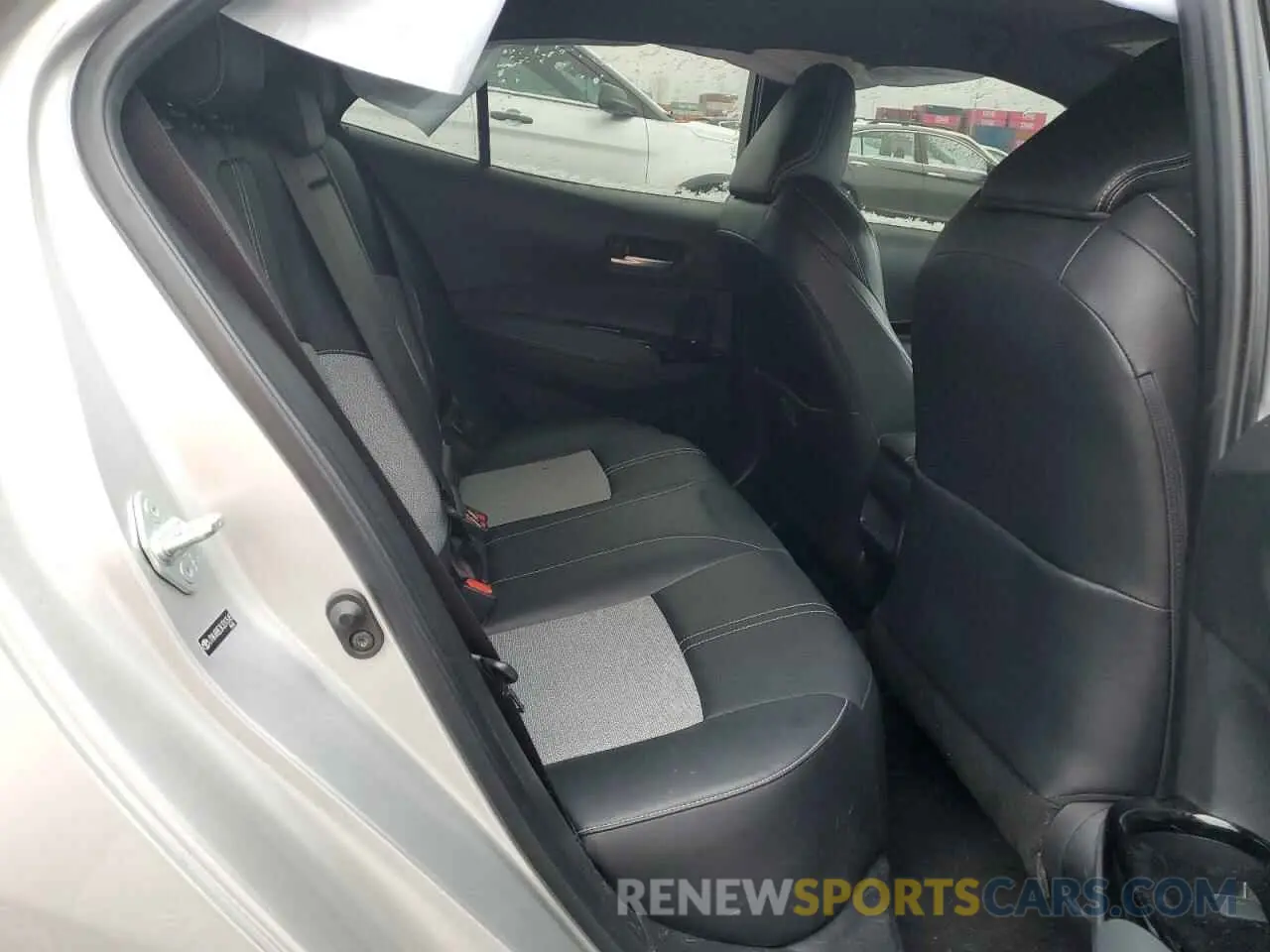 10 fotografías del automóvil dañado JTNK4RBE3K3010545 TOYOTA COROLLA 2019