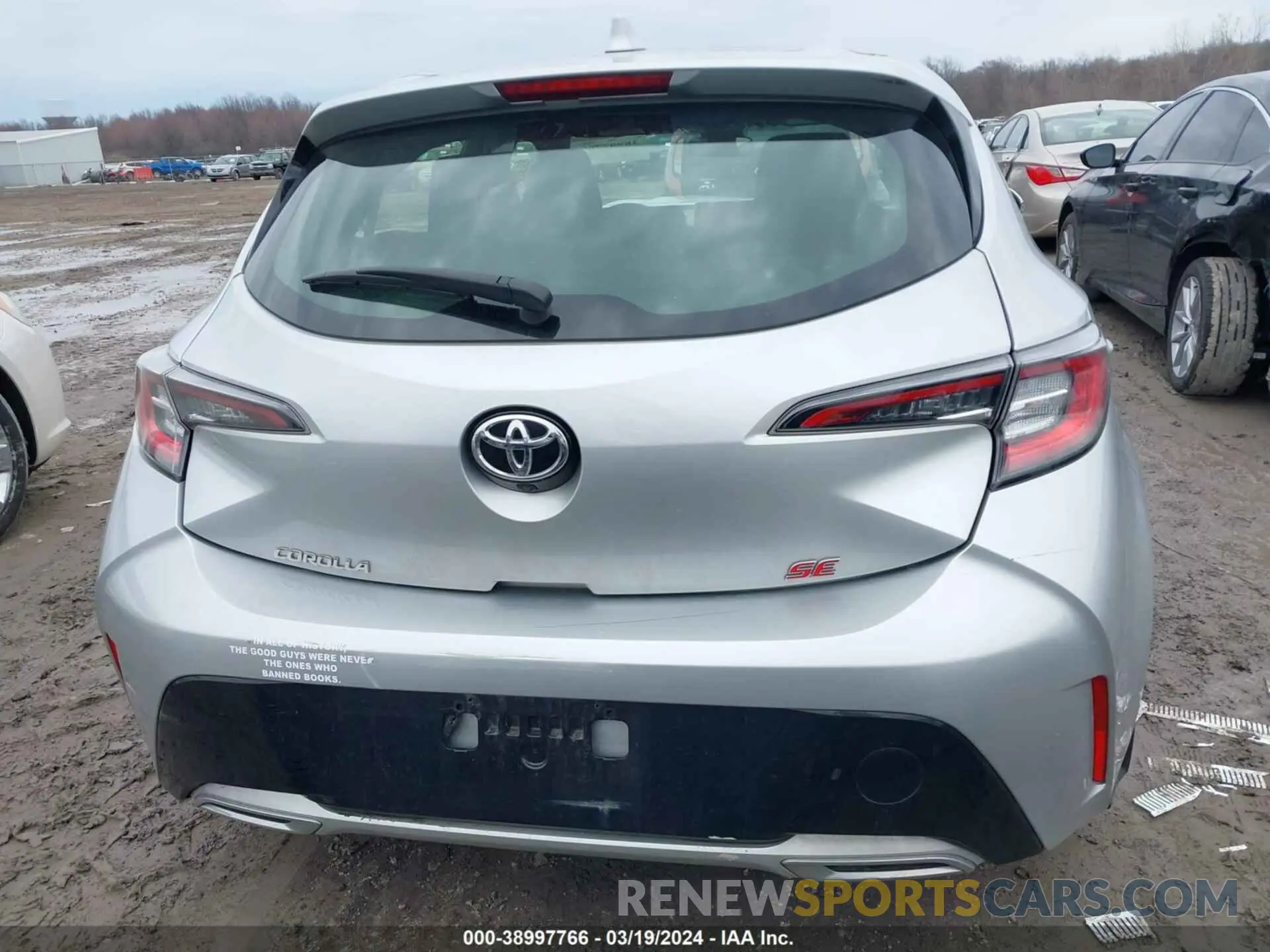 16 fotografías del automóvil dañado JTNK4RBE4K3017598 TOYOTA COROLLA 2019