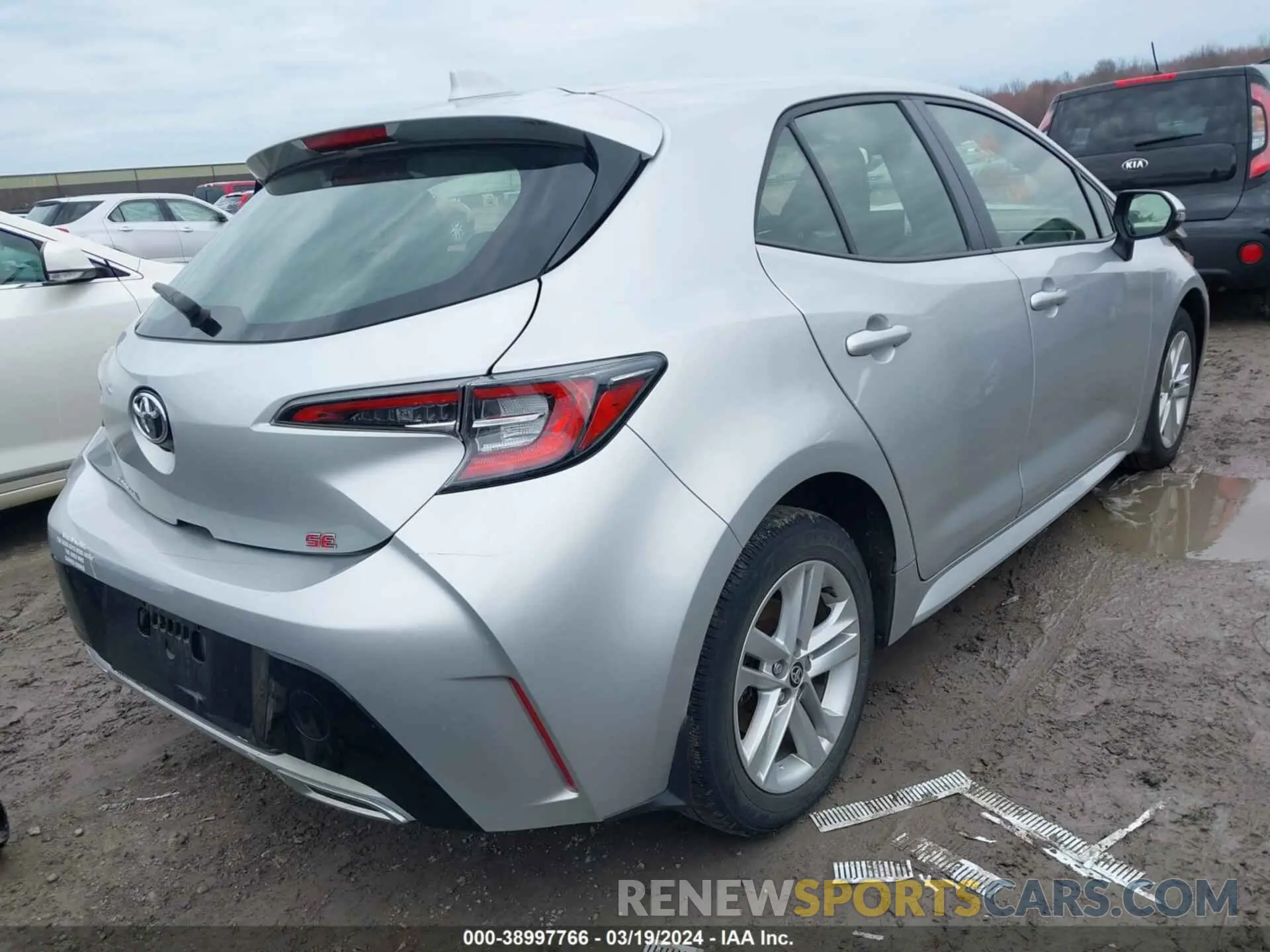 4 fotografías del automóvil dañado JTNK4RBE4K3017598 TOYOTA COROLLA 2019