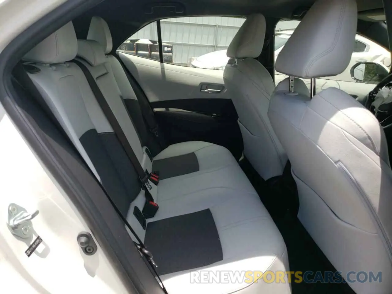 6 fotografías del automóvil dañado JTNK4RBE4K3069670 TOYOTA COROLLA 2019