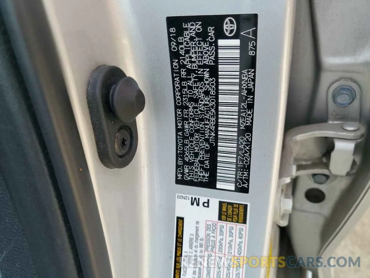 13 fotografías del automóvil dañado JTNK4RBE5K3018503 TOYOTA COROLLA 2019