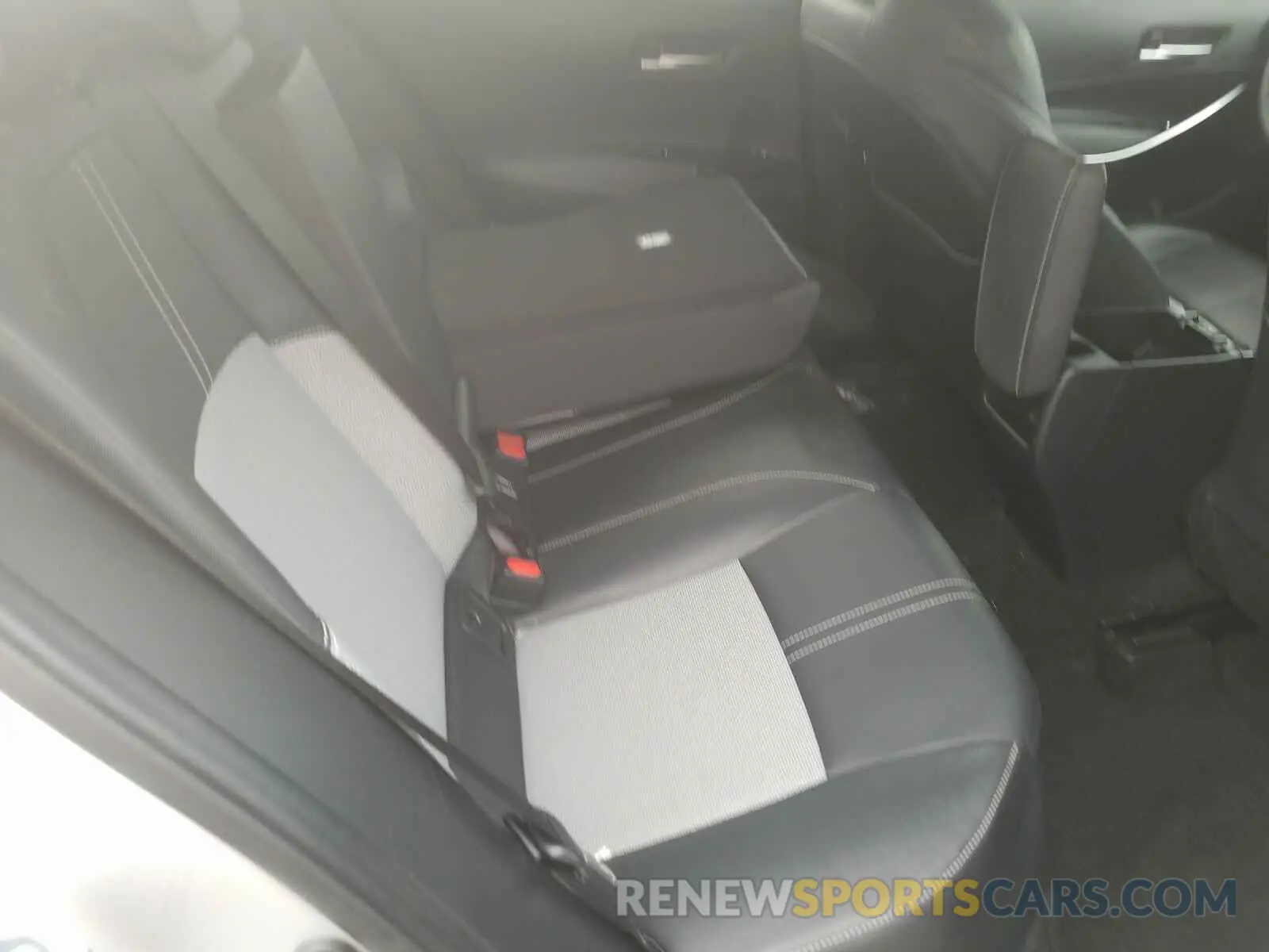 6 fotografías del automóvil dañado JTNK4RBE5K3024141 TOYOTA COROLLA 2019