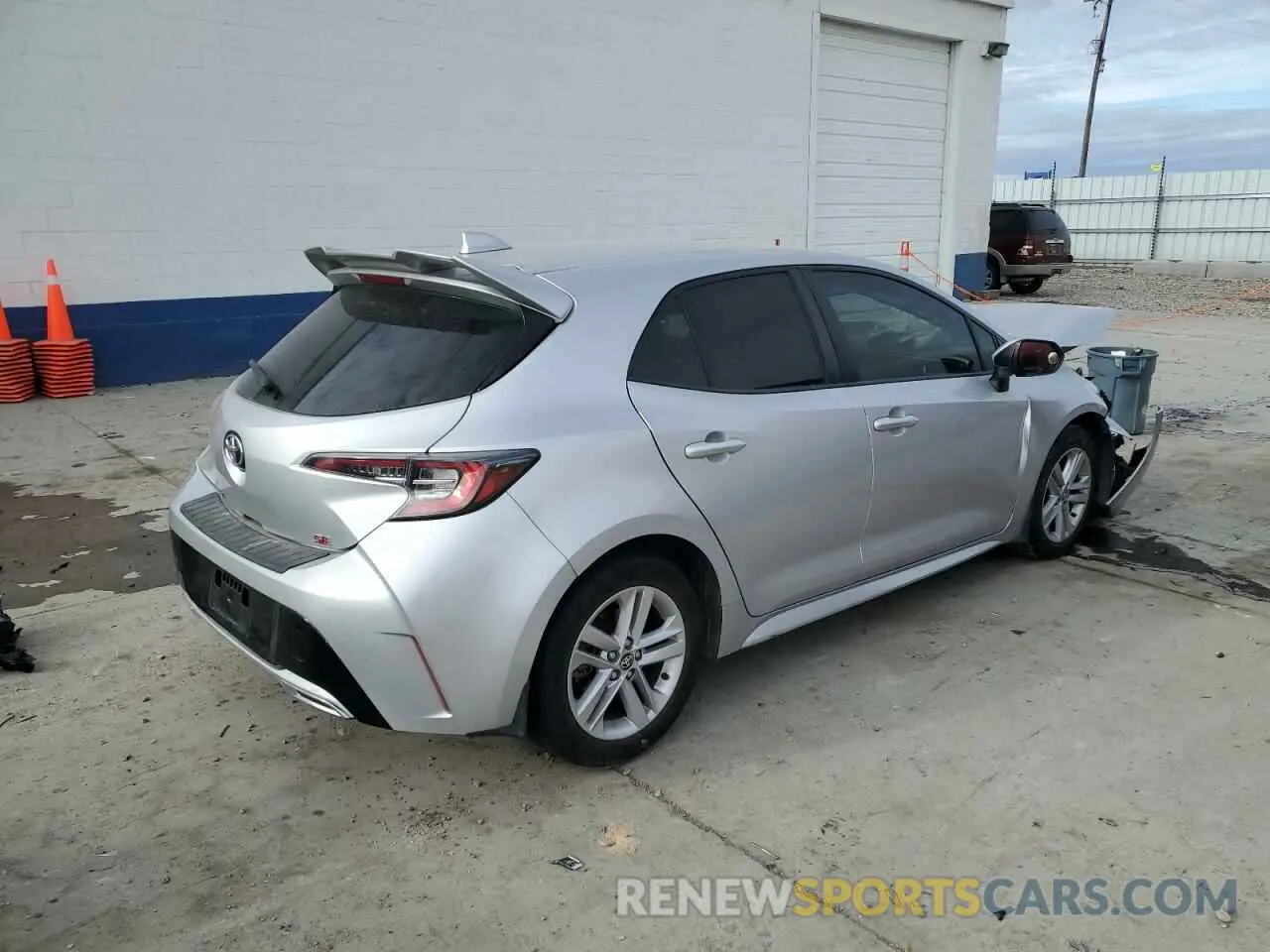 3 fotografías del automóvil dañado JTNK4RBE5K3027301 TOYOTA COROLLA 2019