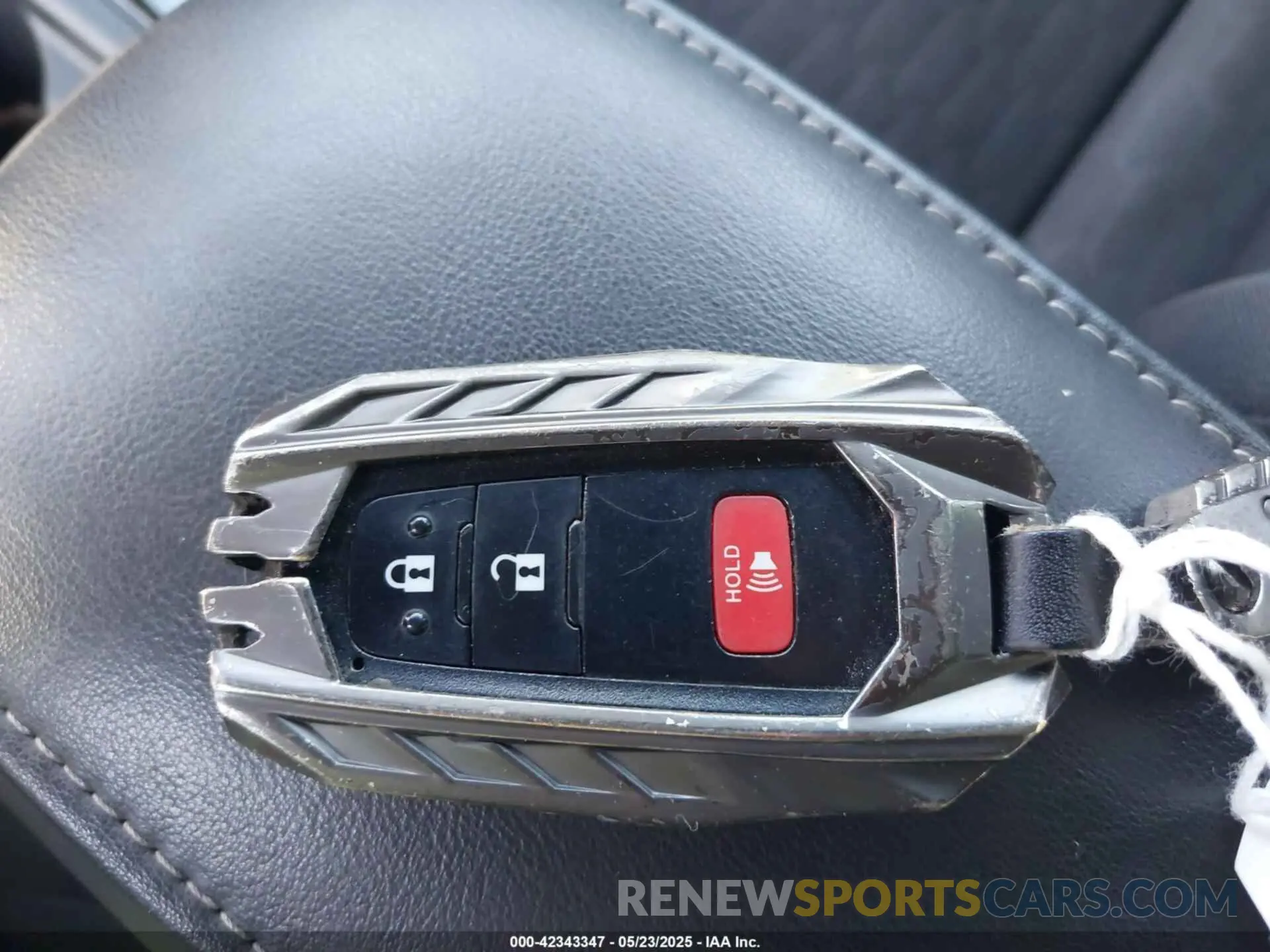 11 fotografías del automóvil dañado JTNK4RBE5K3055695 TOYOTA COROLLA 2019