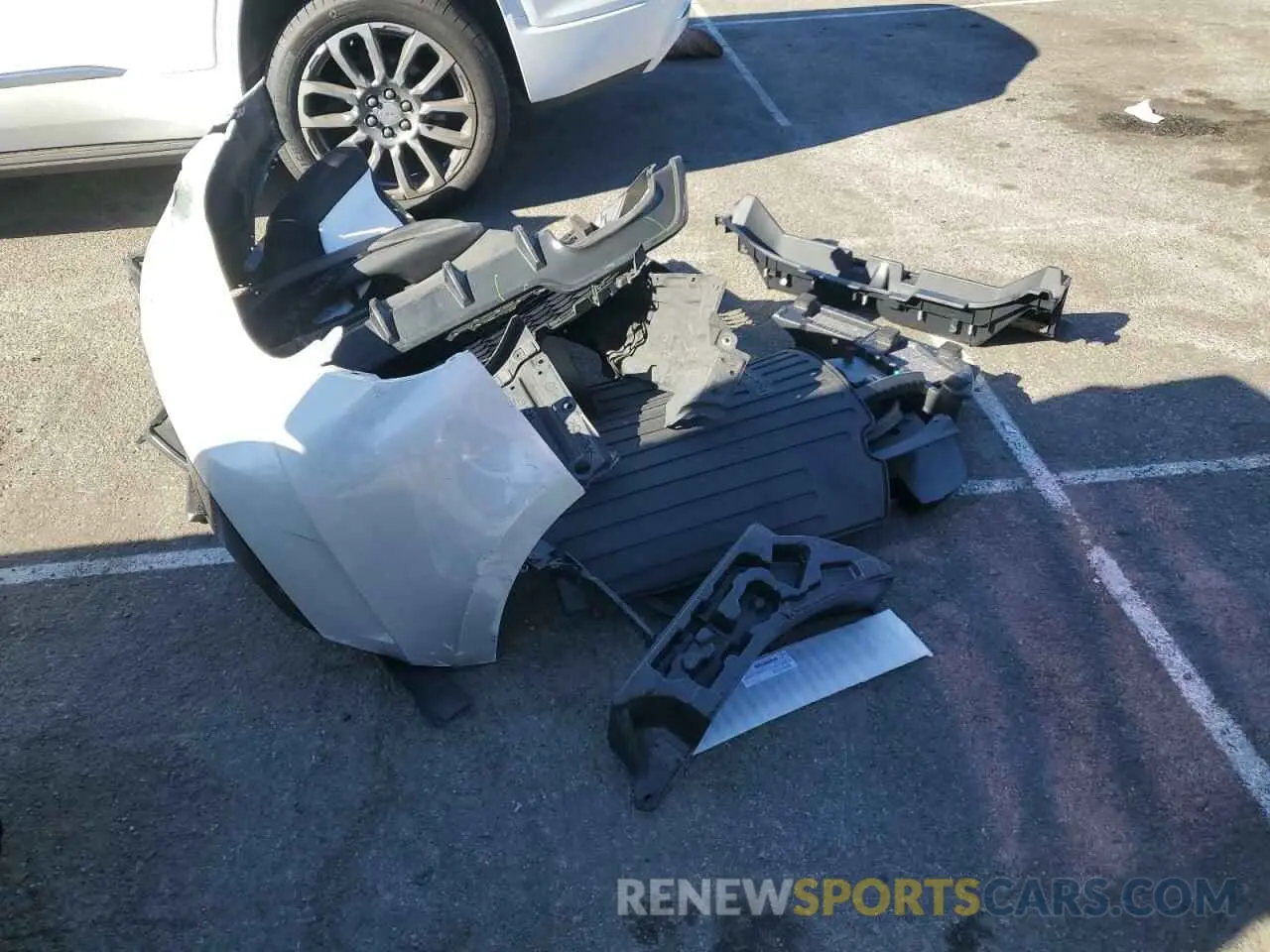12 fotografías del automóvil dañado JTNK4RBE5K3060394 TOYOTA COROLLA 2019