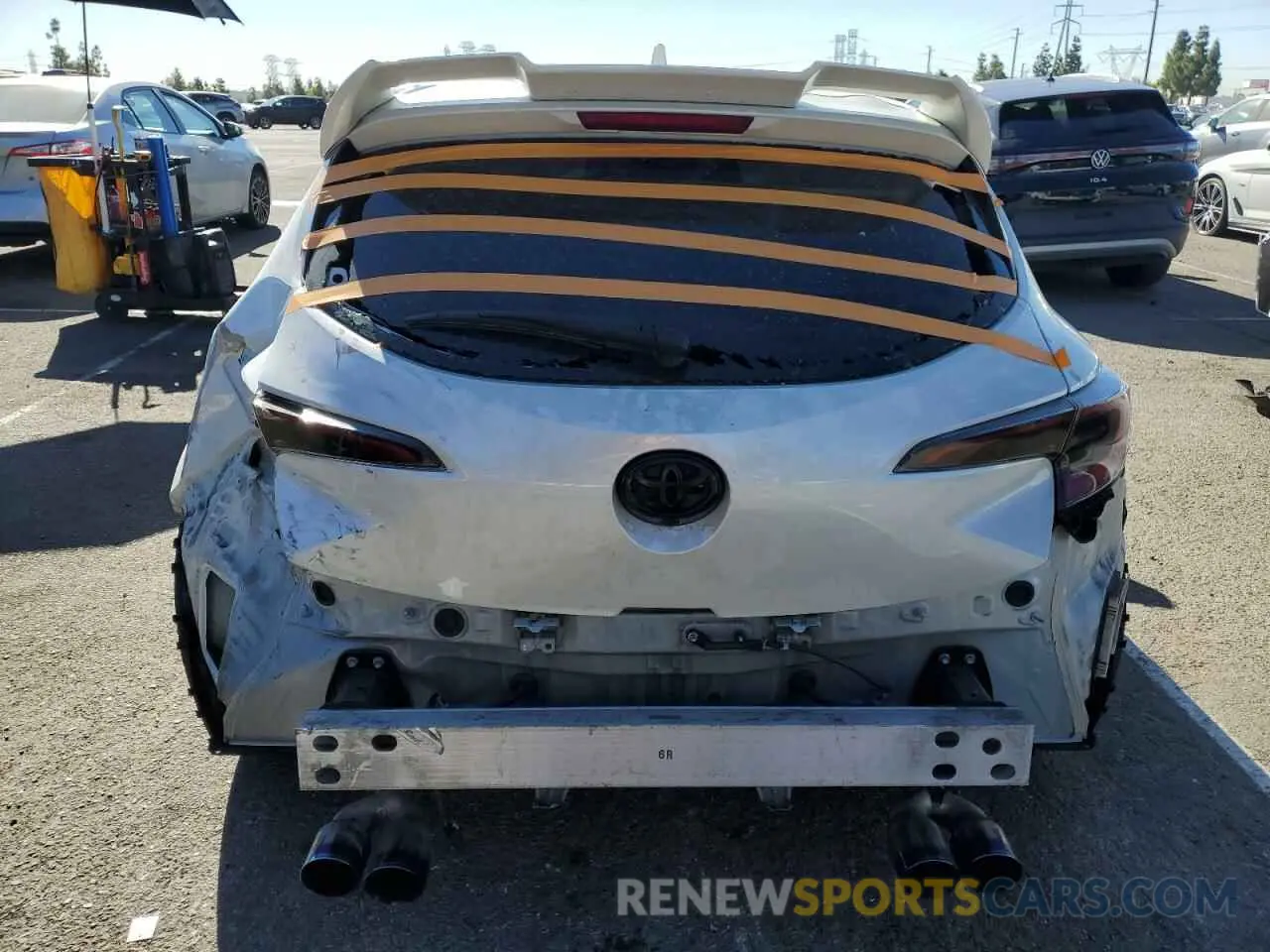 6 fotografías del automóvil dañado JTNK4RBE5K3060394 TOYOTA COROLLA 2019