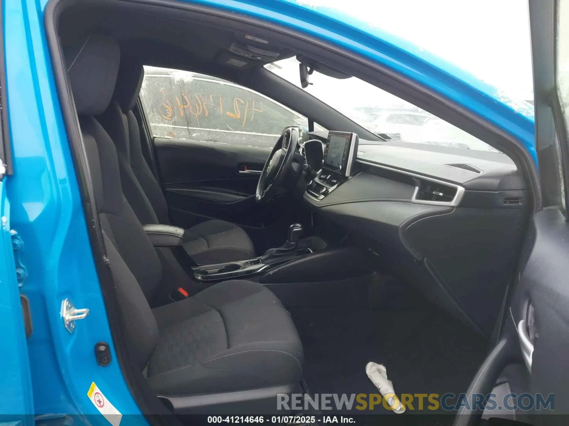 5 fotografías del automóvil dañado JTNK4RBE5K3066986 TOYOTA COROLLA 2019