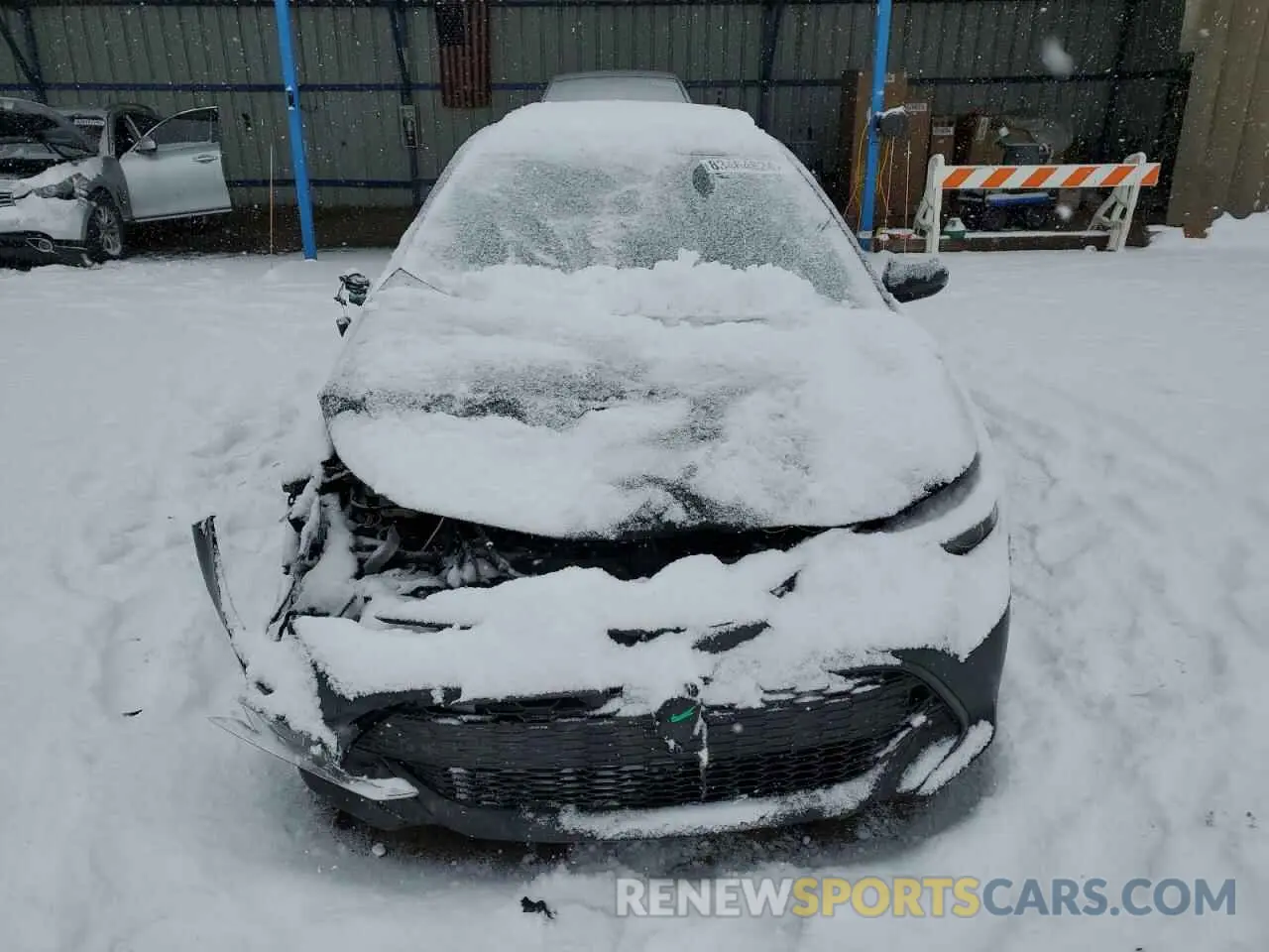 5 fotografías del automóvil dañado JTNK4RBE6K3010510 TOYOTA COROLLA 2019