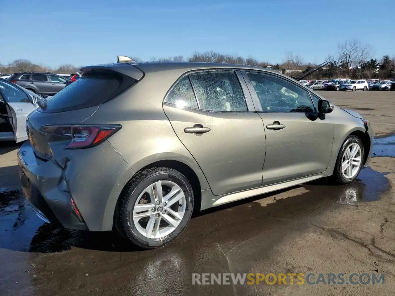3 fotografías del automóvil dañado JTNK4RBE6K3039604 TOYOTA COROLLA 2019