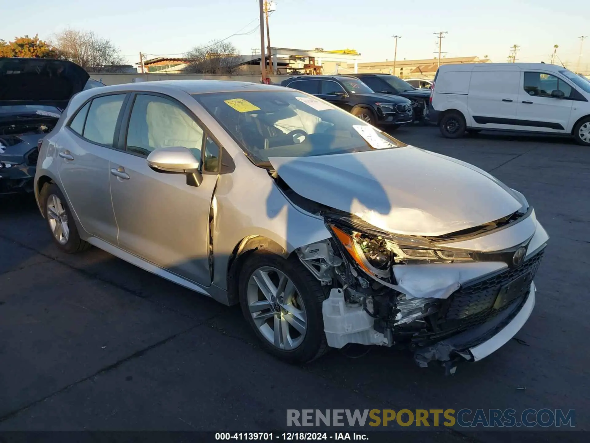 1 fotografías del automóvil dañado JTNK4RBE6K3047816 TOYOTA COROLLA 2019