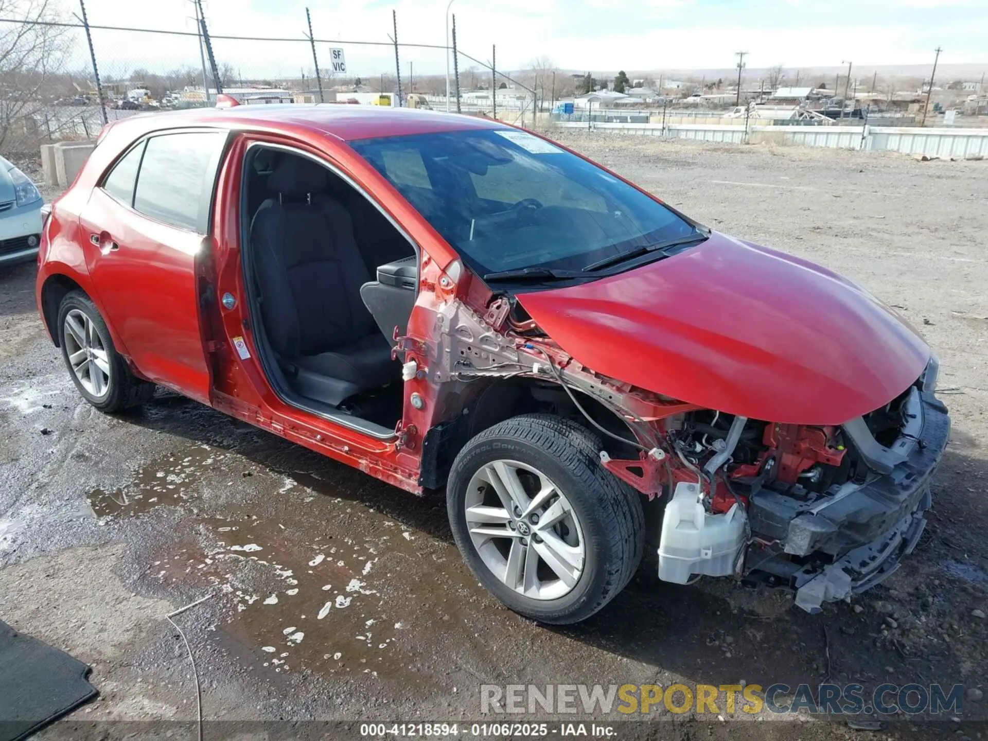 13 fotografías del automóvil dañado JTNK4RBE6K3054393 TOYOTA COROLLA 2019