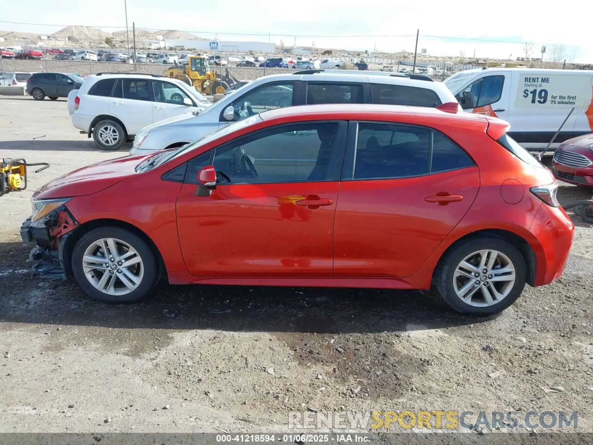 14 fotografías del automóvil dañado JTNK4RBE6K3054393 TOYOTA COROLLA 2019