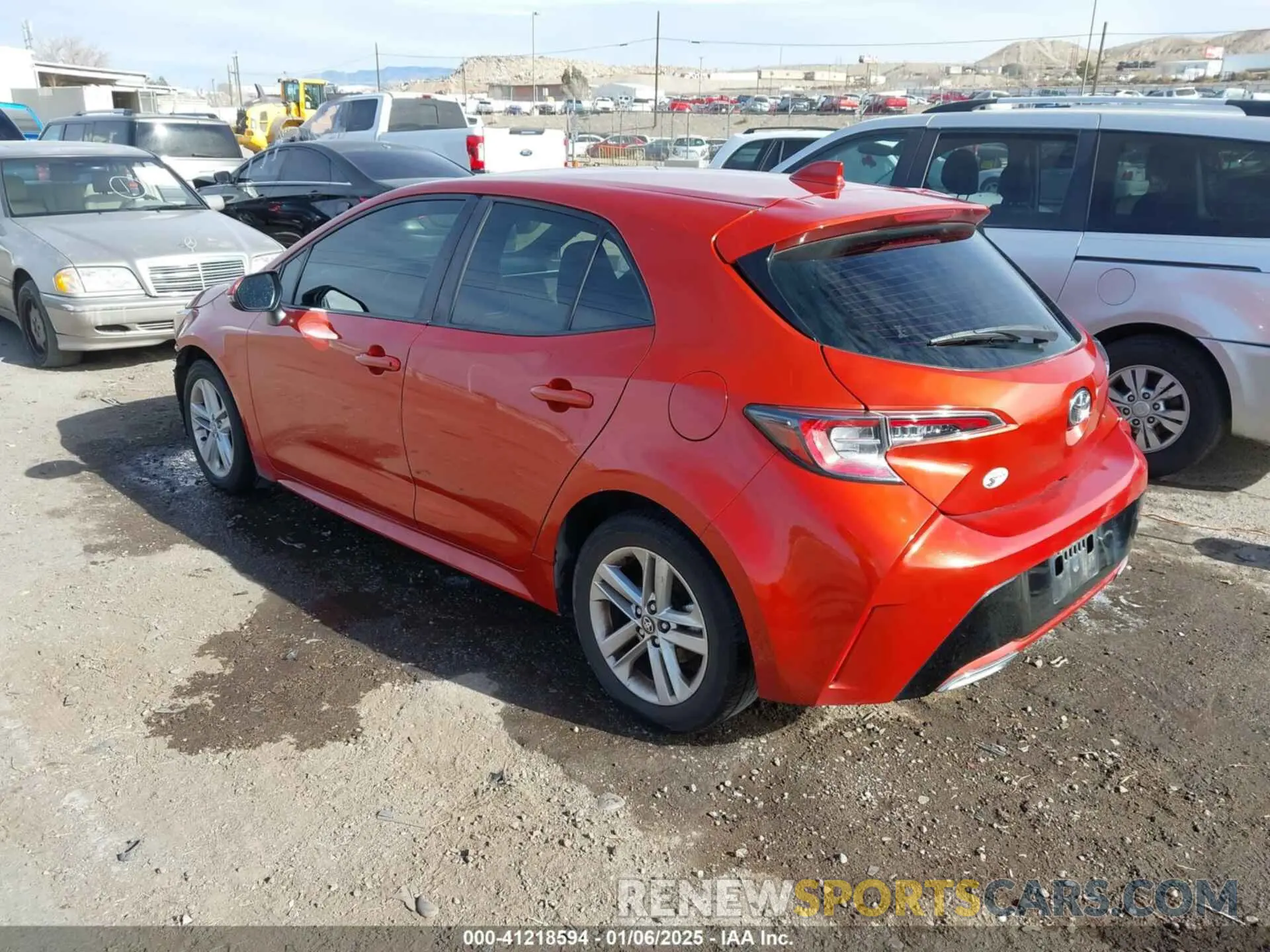3 fotografías del automóvil dañado JTNK4RBE6K3054393 TOYOTA COROLLA 2019