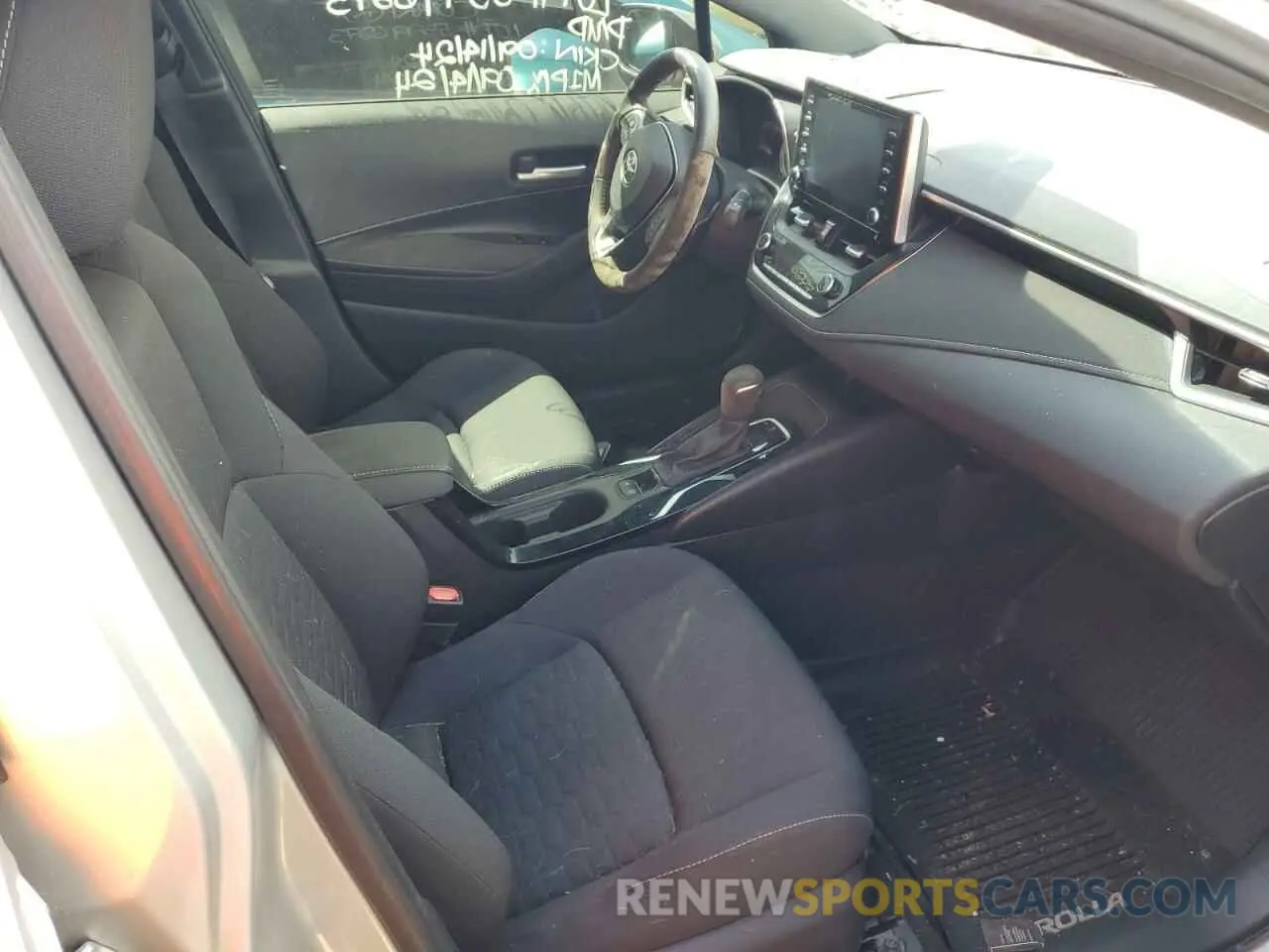 7 fotografías del automóvil dañado JTNK4RBE8K3013392 TOYOTA COROLLA 2019