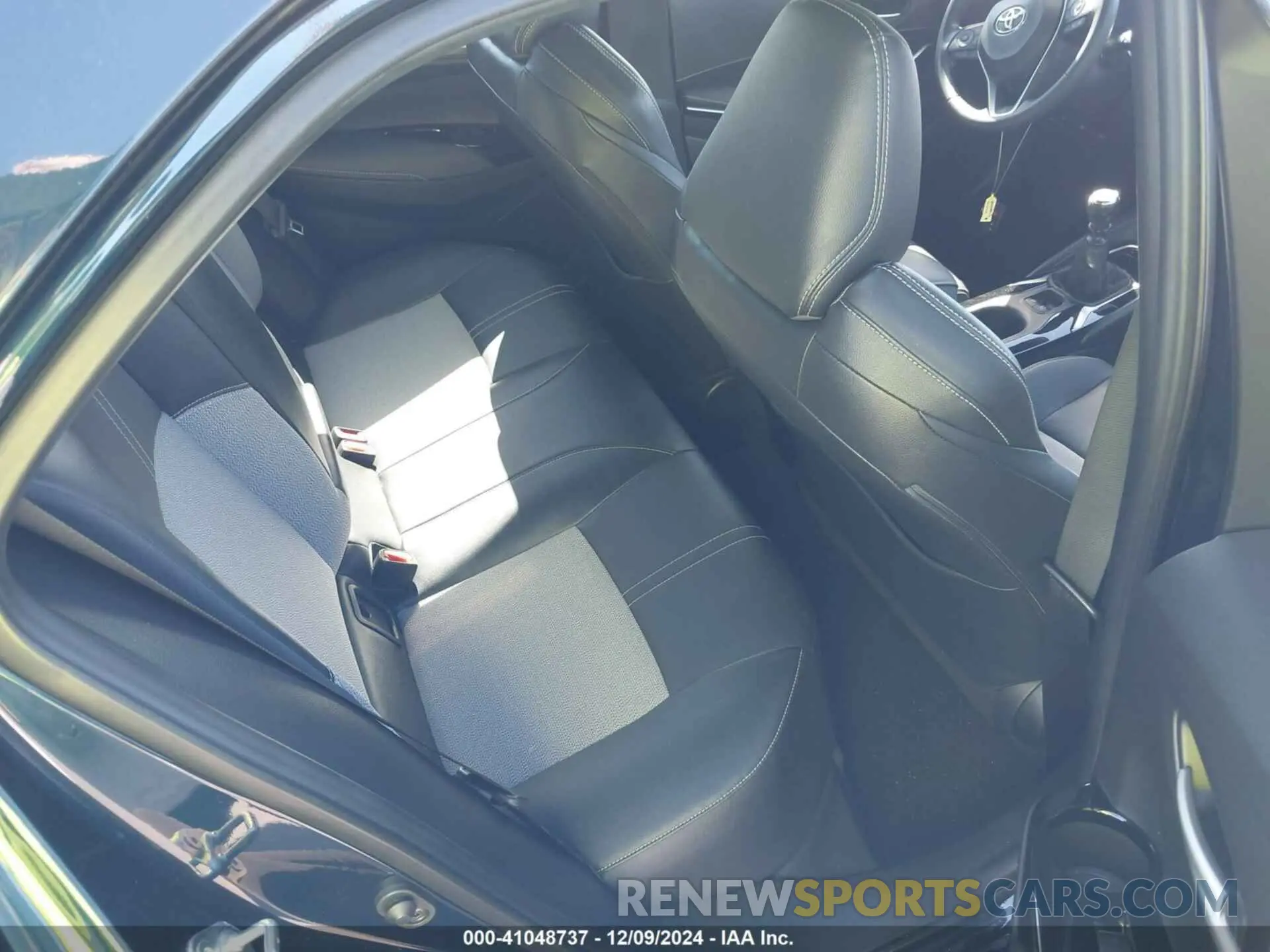 8 fotografías del automóvil dañado JTNK4RBE8K3035926 TOYOTA COROLLA 2019