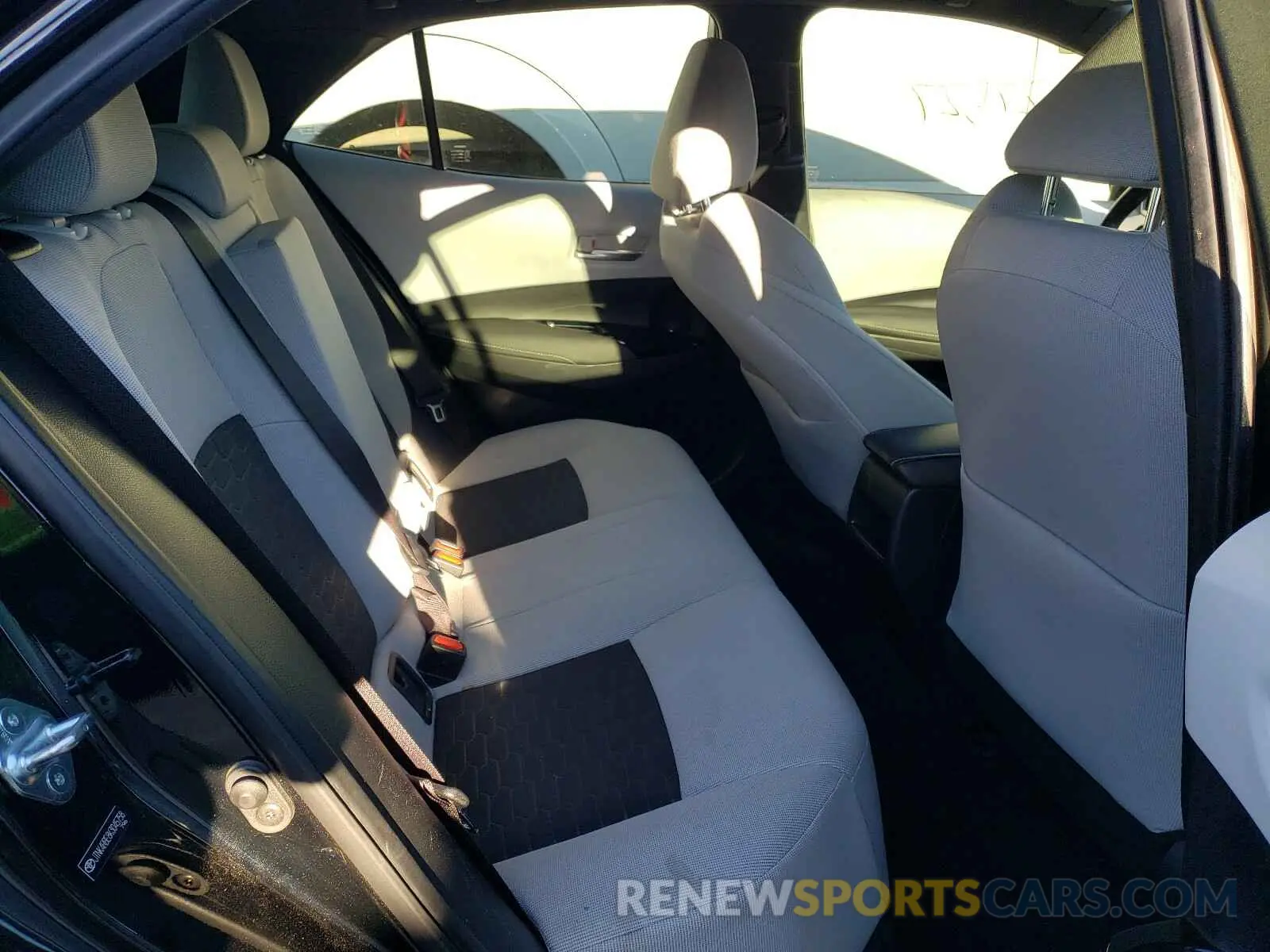 6 fotografías del automóvil dañado JTNK4RBE8K3045758 TOYOTA COROLLA 2019