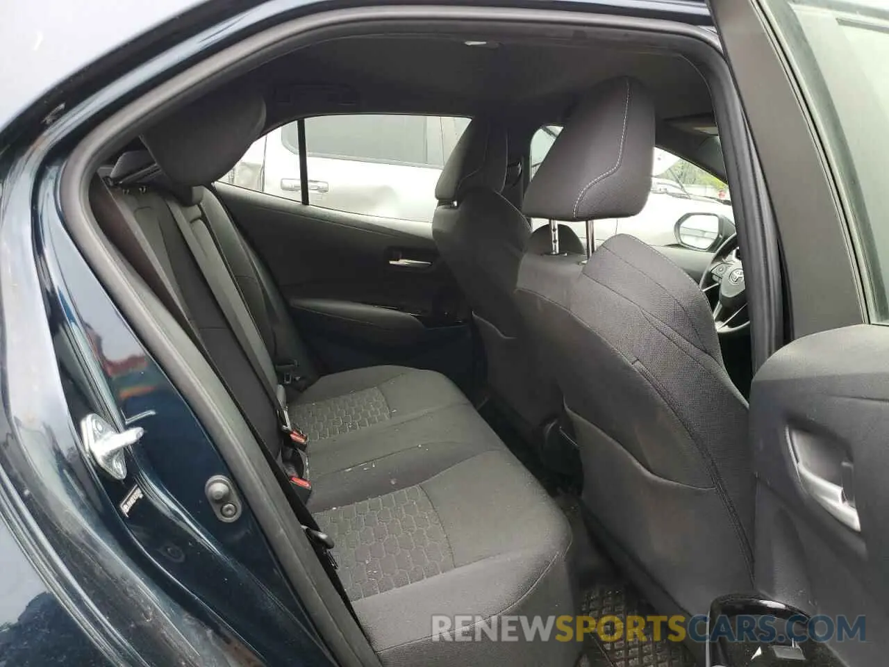10 fotografías del automóvil dañado JTNK4RBE9K3003941 TOYOTA COROLLA 2019