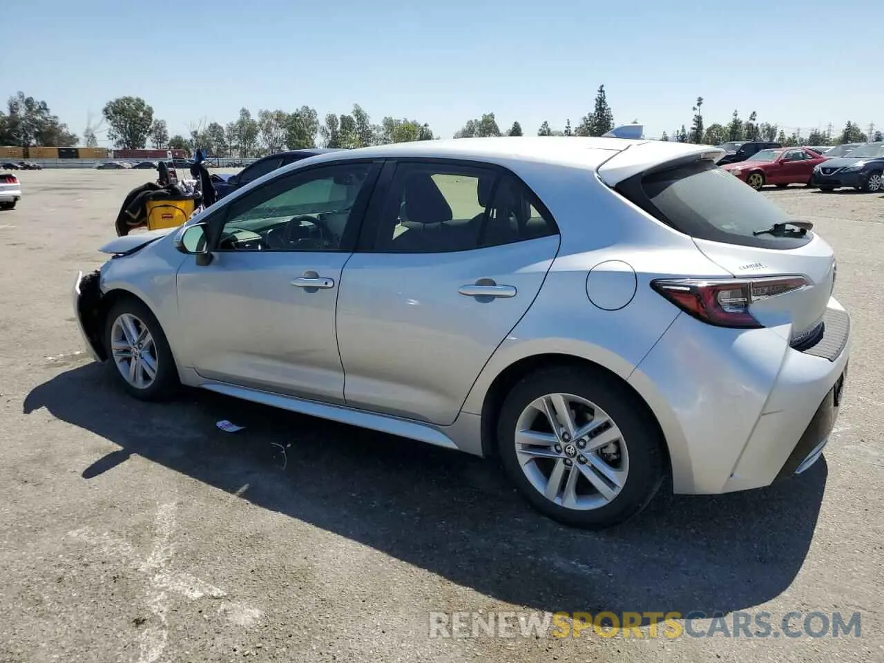 2 fotografías del automóvil dañado JTNK4RBE9K3012509 TOYOTA COROLLA 2019