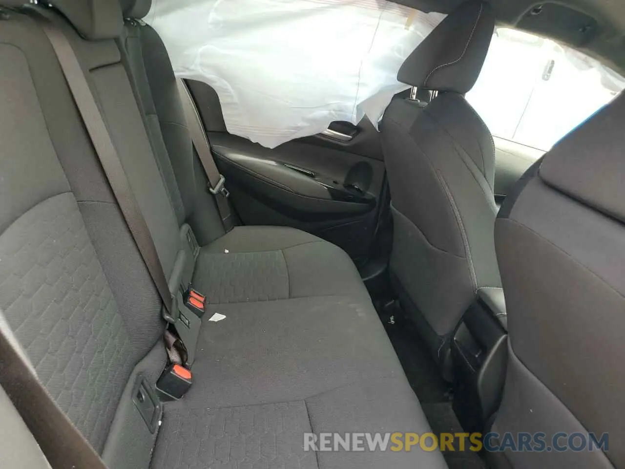 10 fotografías del automóvil dañado JTNK4RBE9K3018164 TOYOTA COROLLA 2019