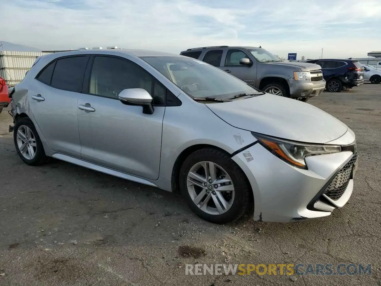 4 fotografías del automóvil dañado JTNK4RBE9K3022974 TOYOTA COROLLA 2019