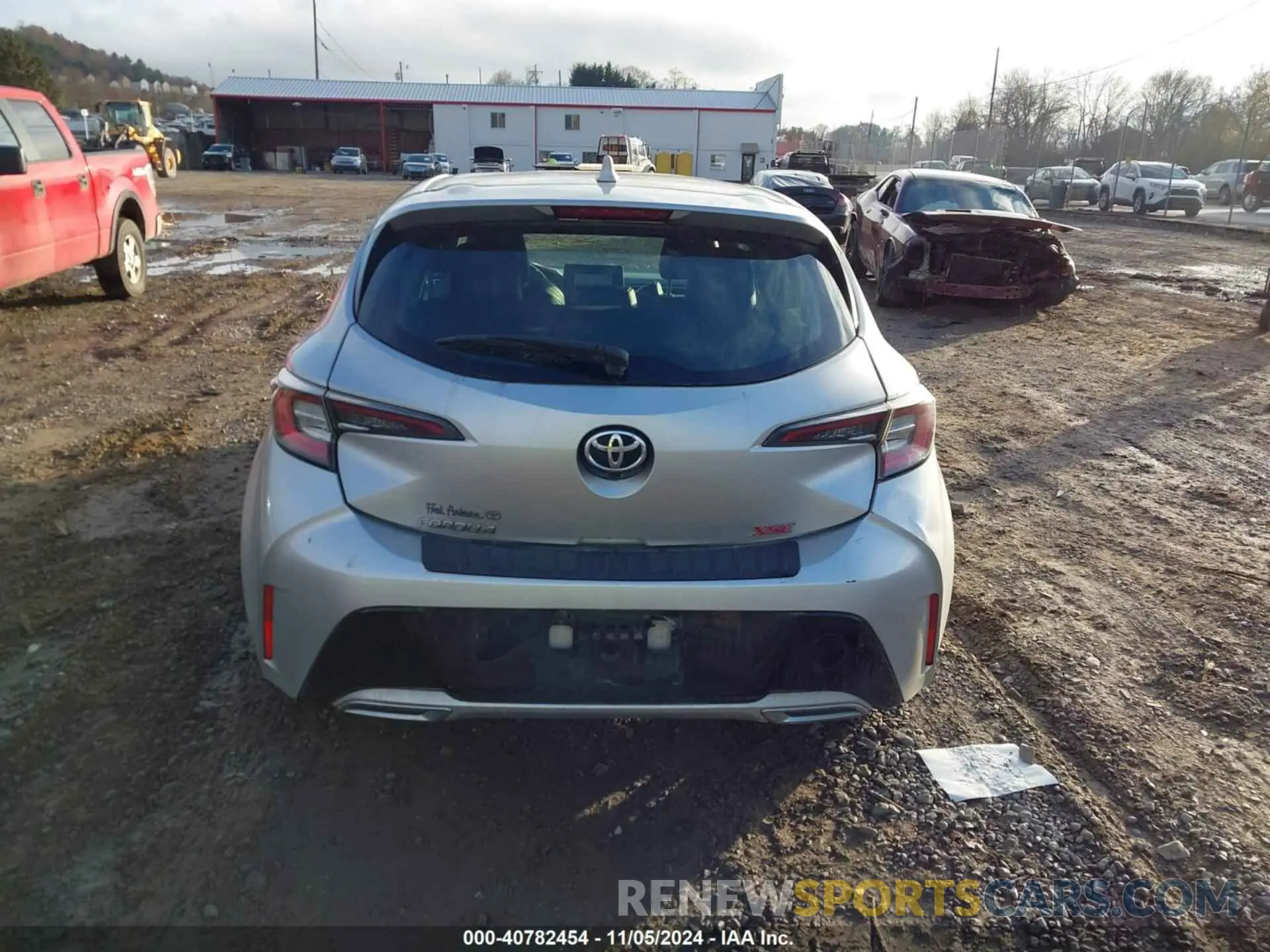 13 fotografías del automóvil dañado JTNK4RBE9K3037149 TOYOTA COROLLA 2019