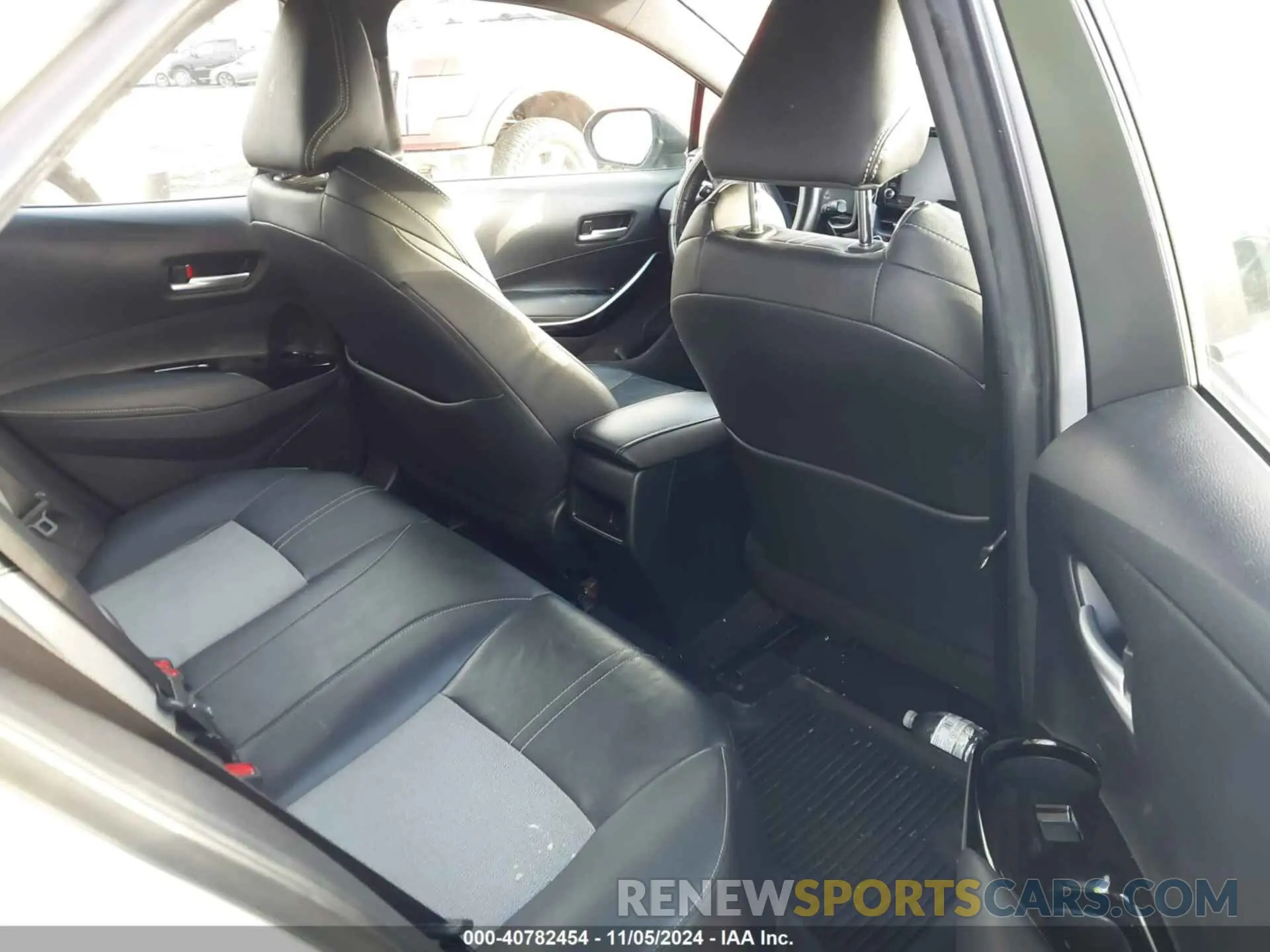 8 fotografías del automóvil dañado JTNK4RBE9K3037149 TOYOTA COROLLA 2019