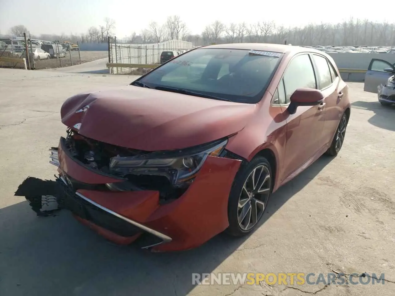 2 fotografías del automóvil dañado JTNK4RBEXK3002362 TOYOTA COROLLA 2019
