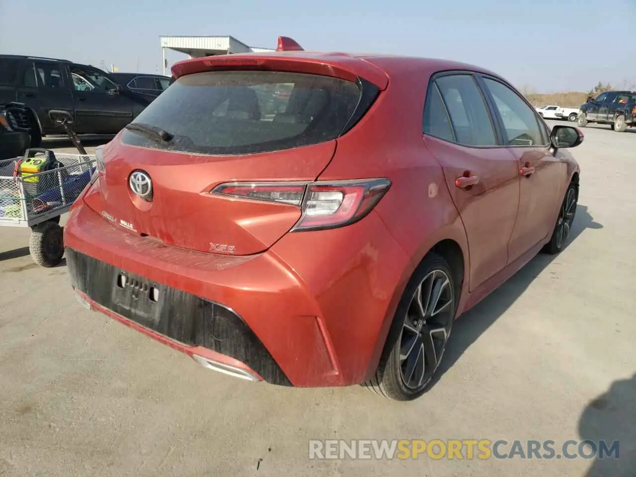 4 fotografías del automóvil dañado JTNK4RBEXK3002362 TOYOTA COROLLA 2019