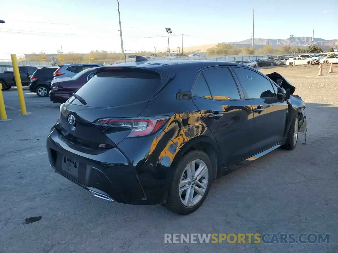 3 fotografías del automóvil dañado JTNK4RBEXK3014026 TOYOTA COROLLA 2019