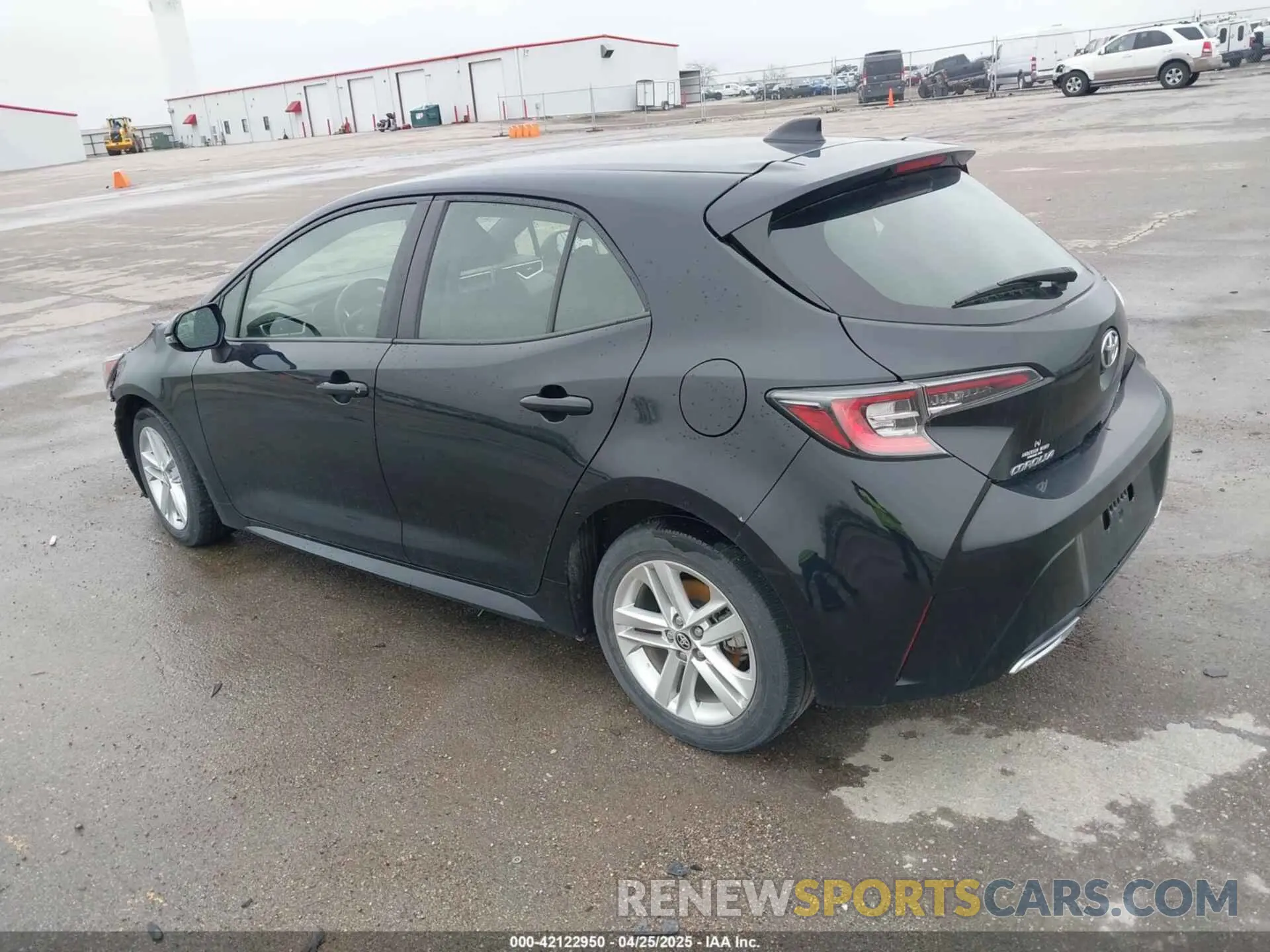 3 fotografías del automóvil dañado JTNK4RBEXK3041548 TOYOTA COROLLA 2019
