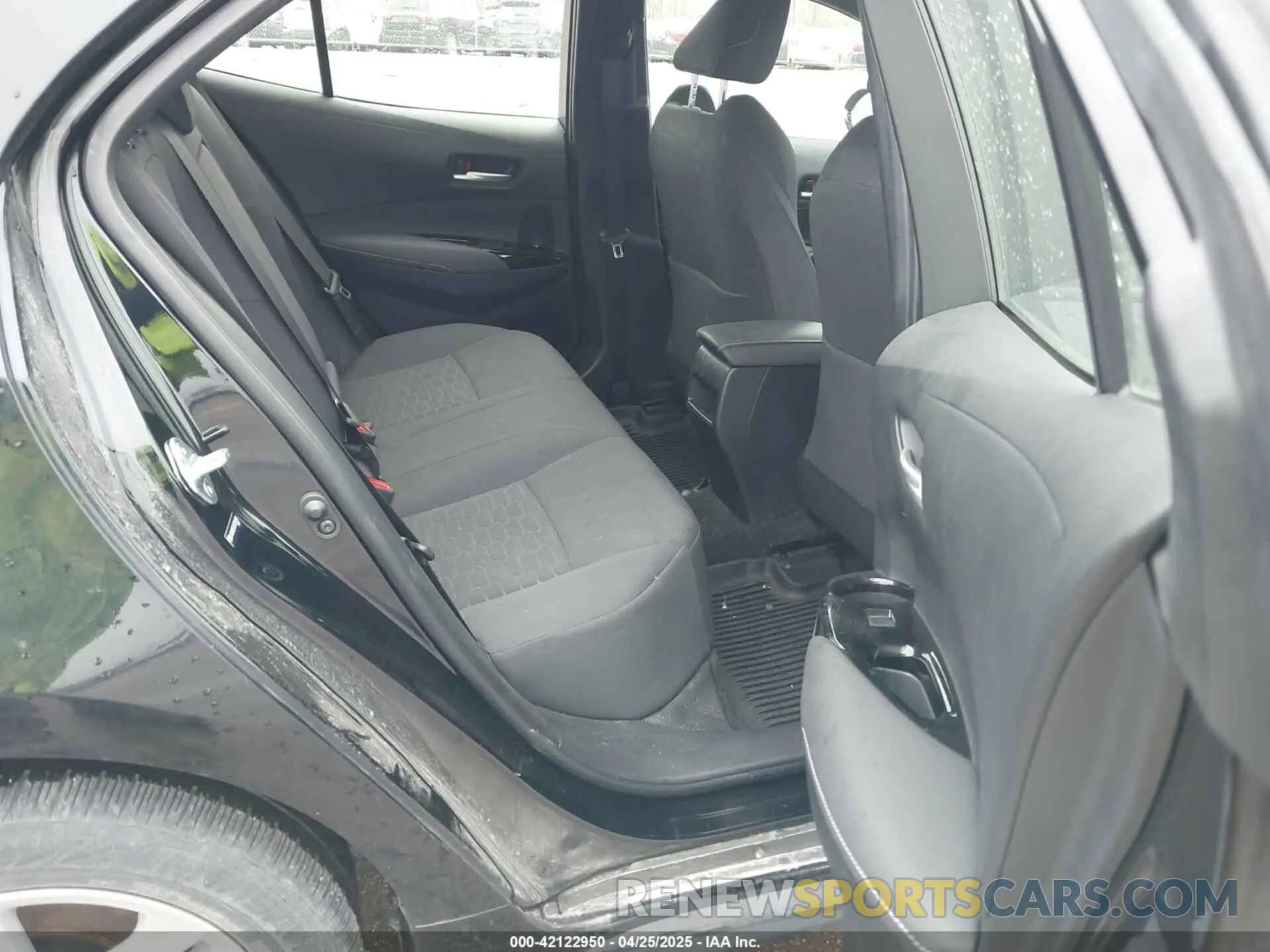 8 fotografías del automóvil dañado JTNK4RBEXK3041548 TOYOTA COROLLA 2019