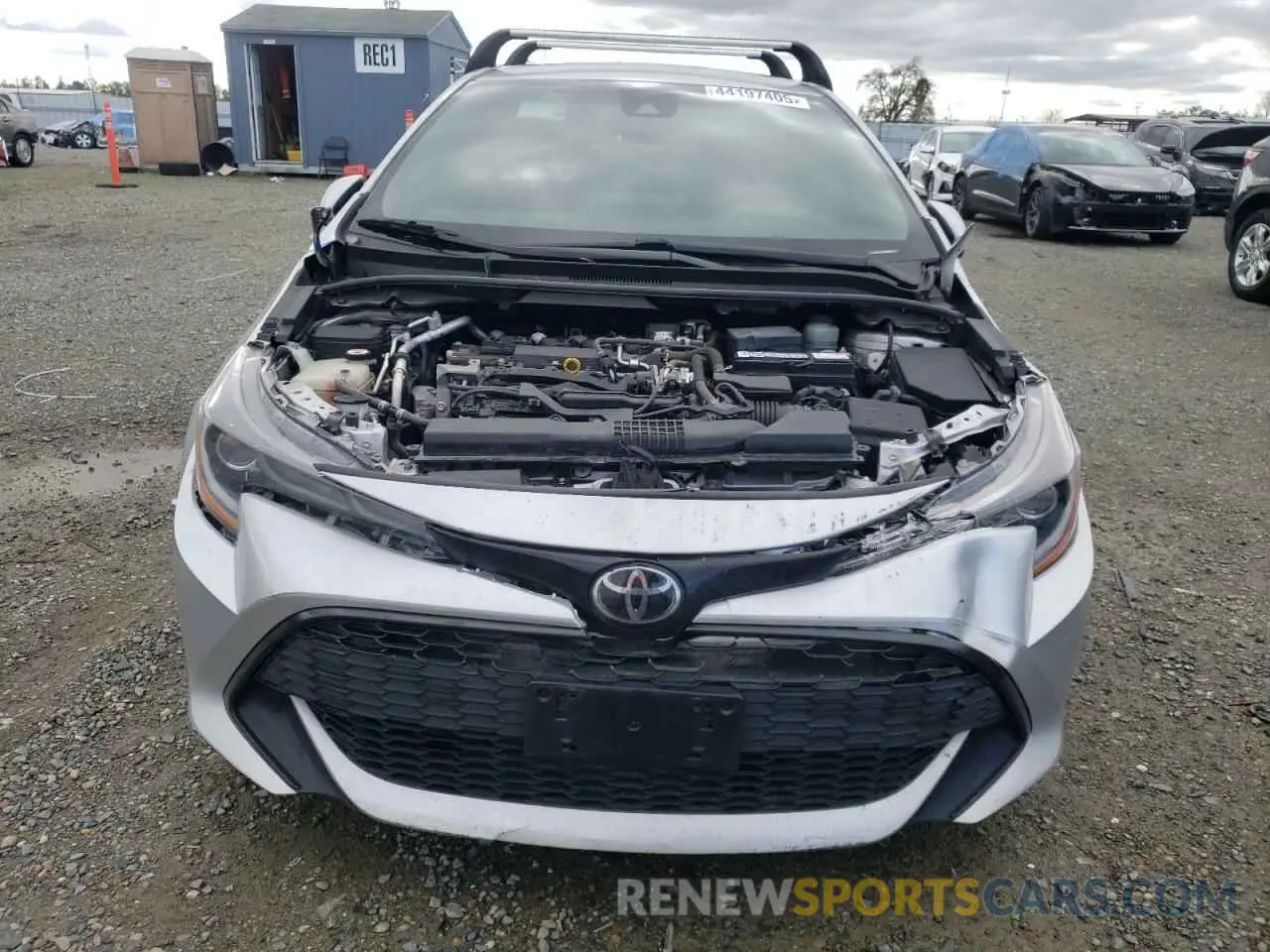 5 fotografías del automóvil dañado JTNK4RBEXK3054378 TOYOTA COROLLA 2019