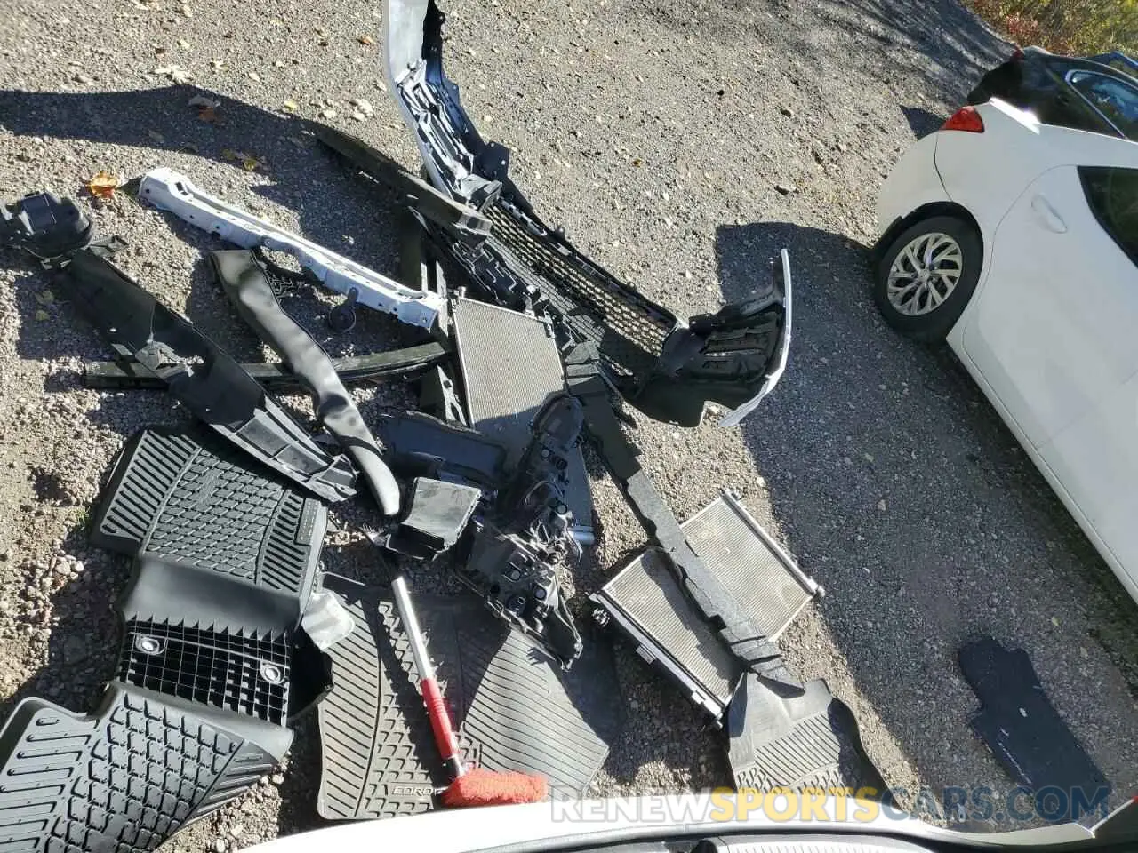 12 fotografías del automóvil dañado 5YFB4RBE6LP006857 TOYOTA COROLLA 2020
