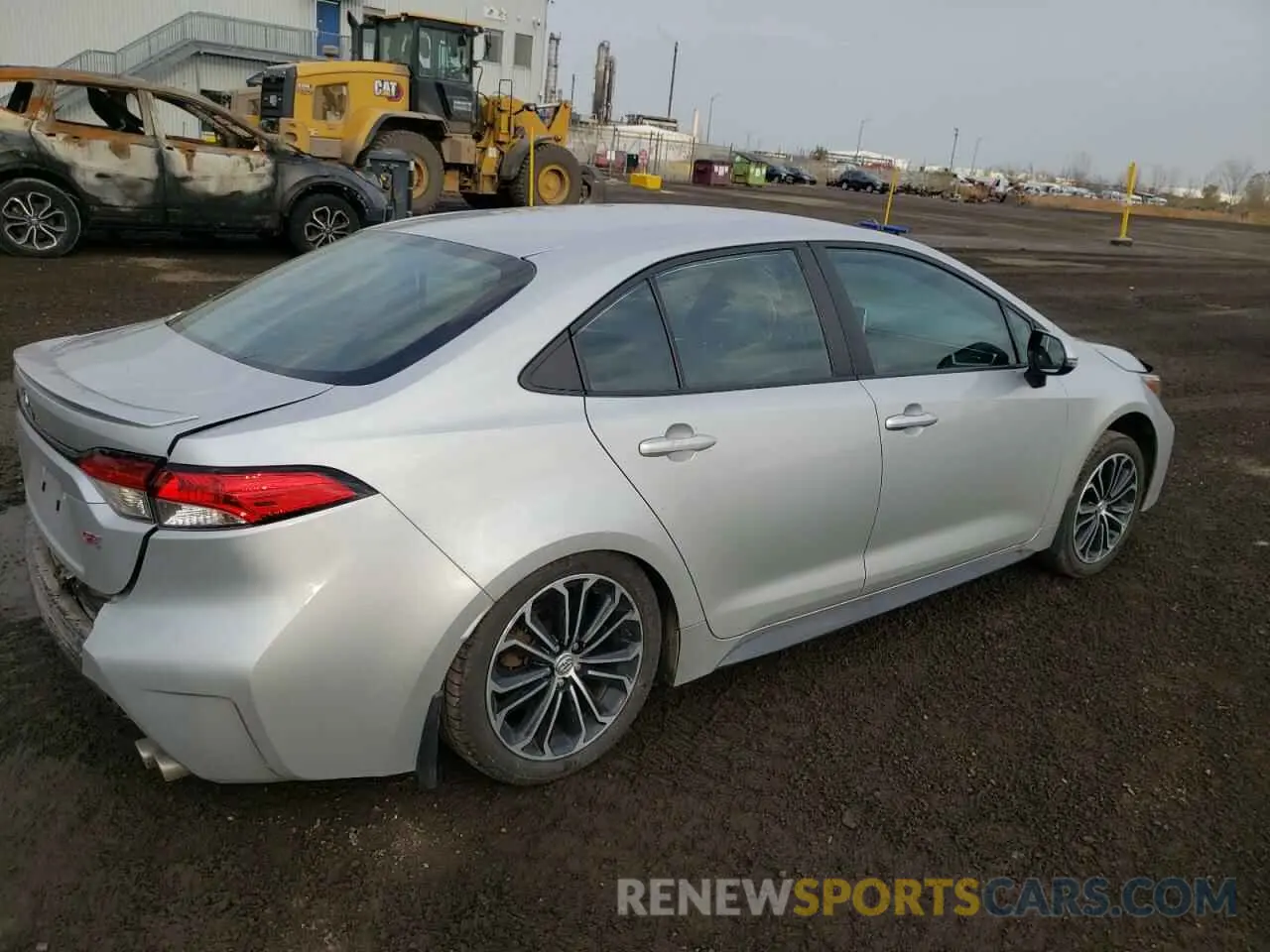 3 fotografías del automóvil dañado 5YFB4RBE6LP009743 TOYOTA COROLLA 2020